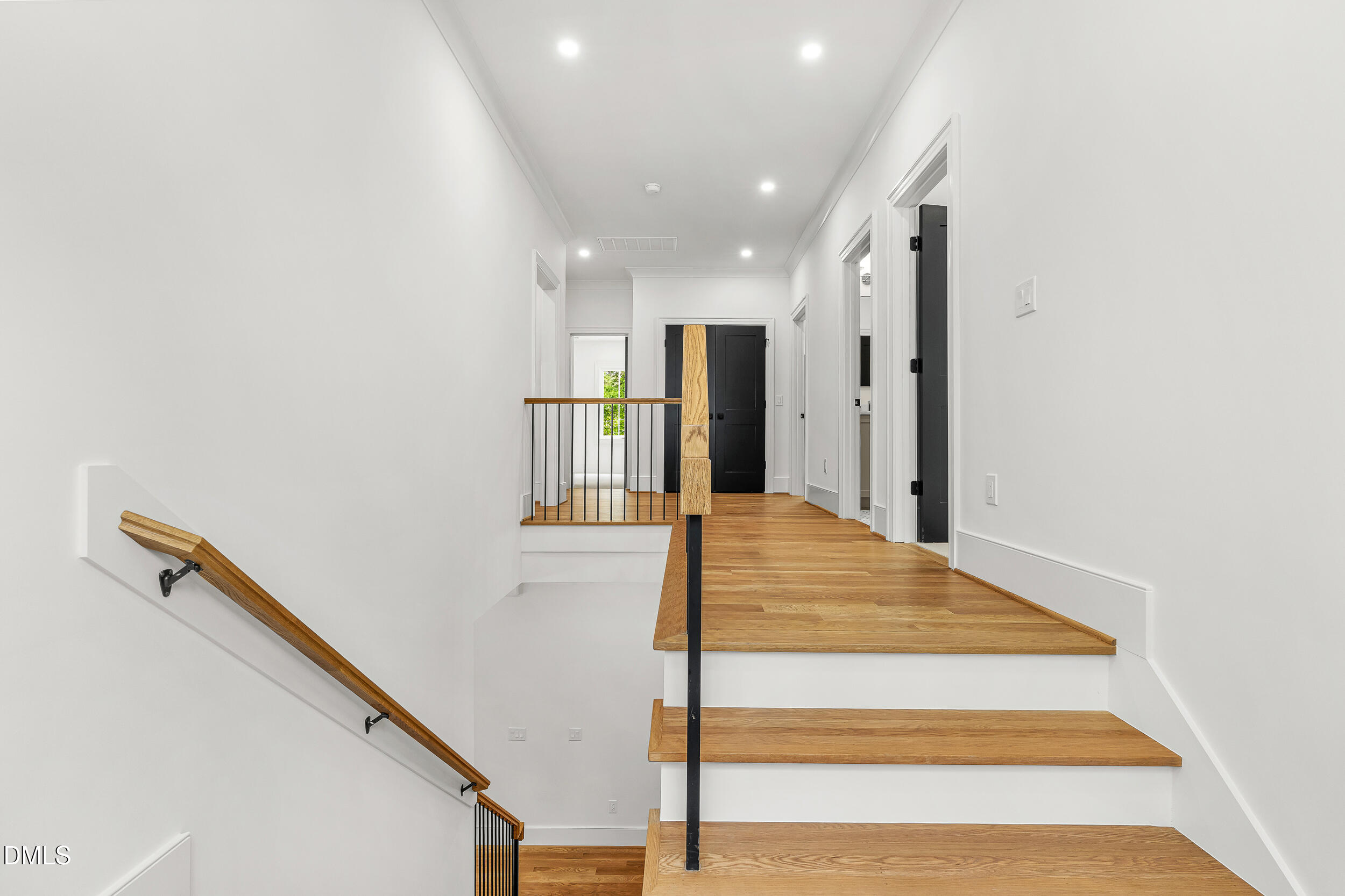 4 Chantilly Place Property Photo 24