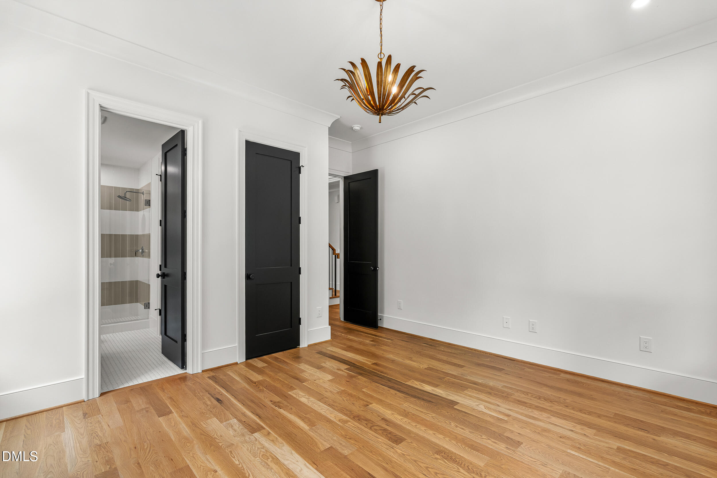 4 Chantilly Place Property Photo 39