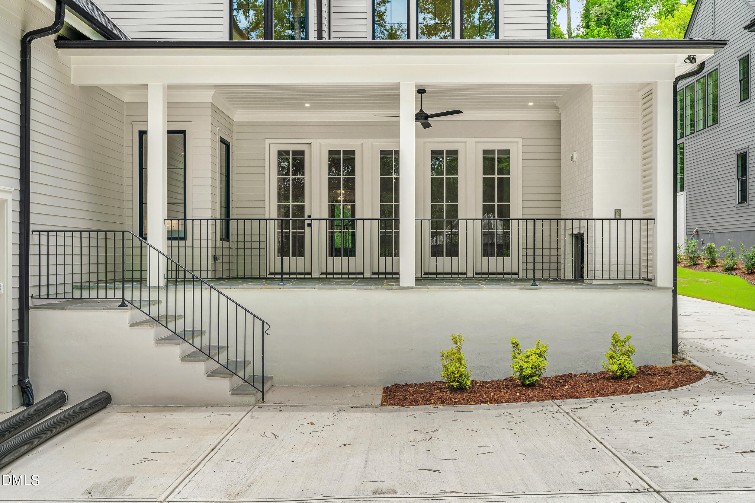 4 Chantilly Place Property Photo 42