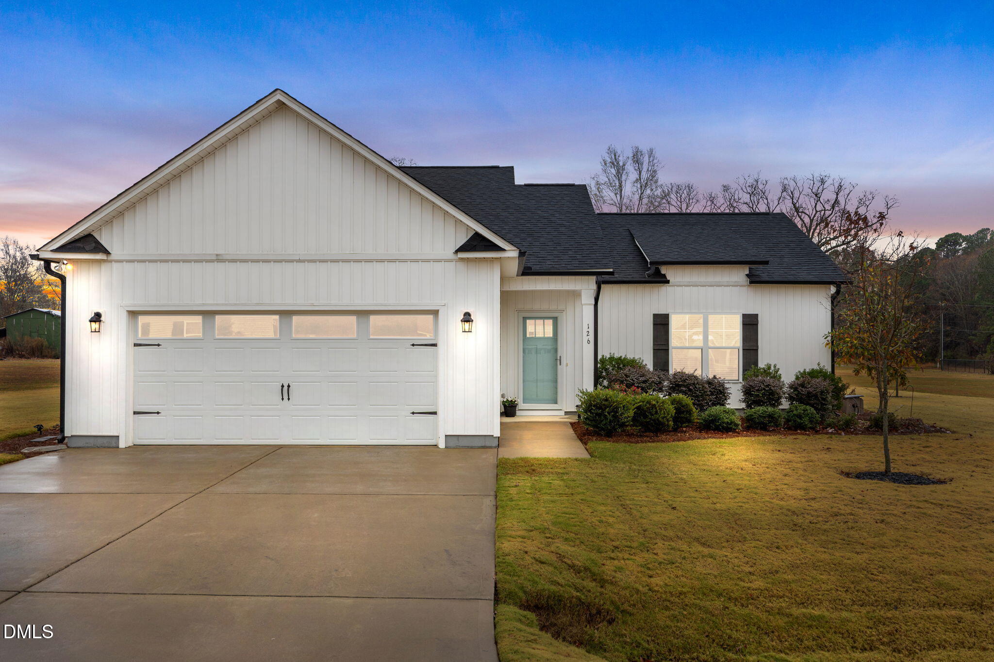 126 Arrow Lane Property Photo 1