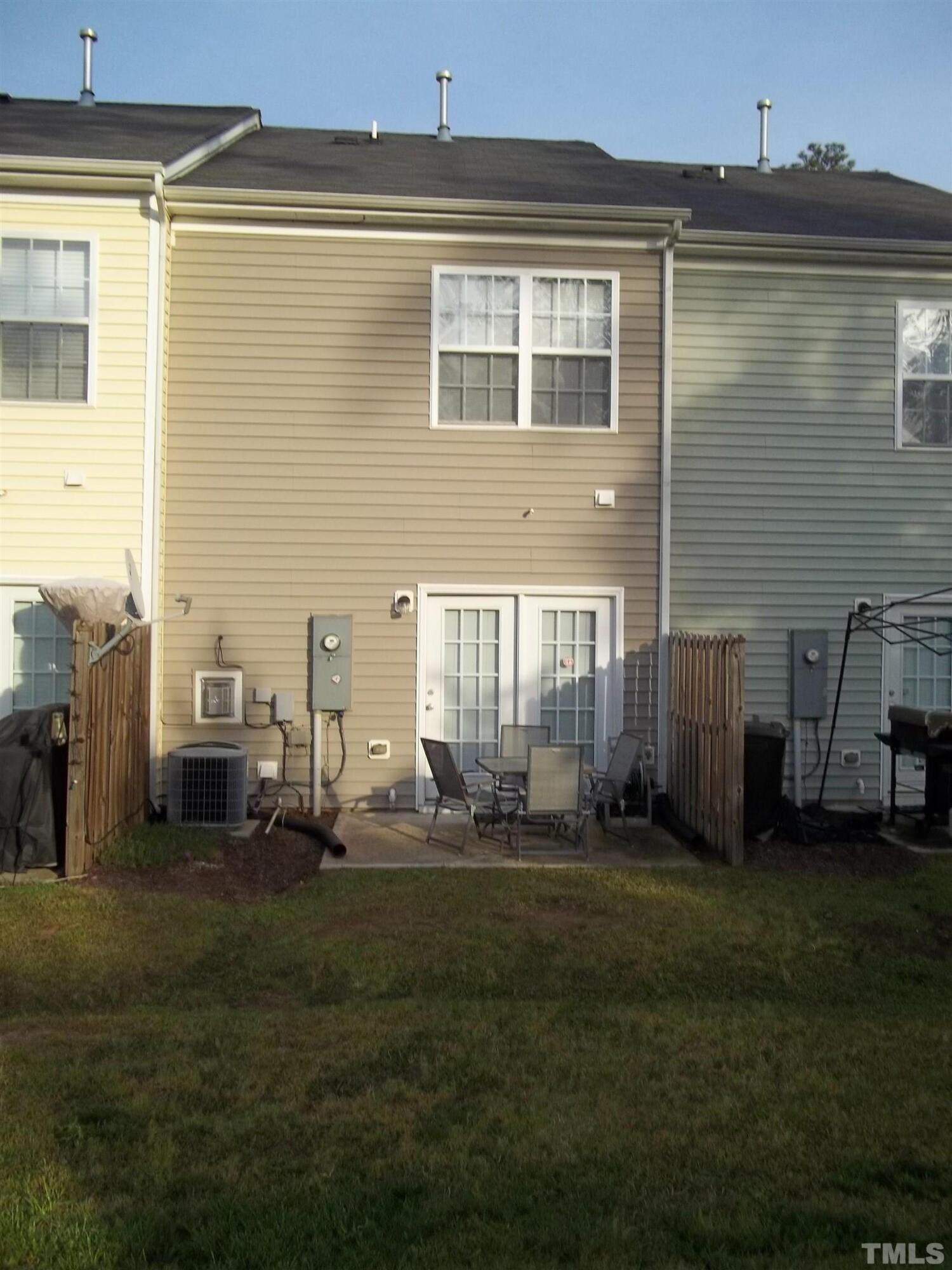 3003 Courtney Creek Boulevard Property Photo 14