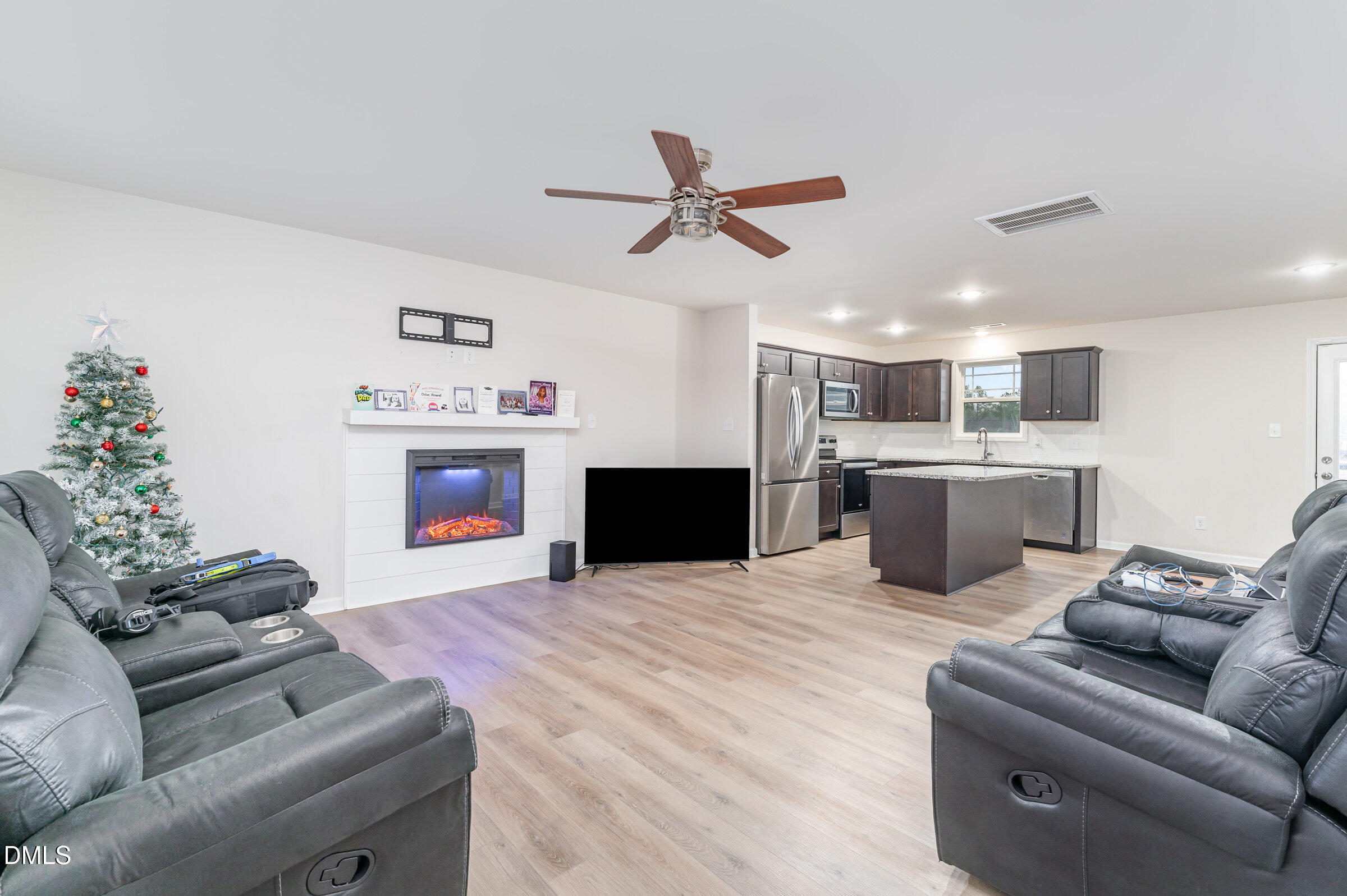 208 Tuscany Circle Property Photo 9