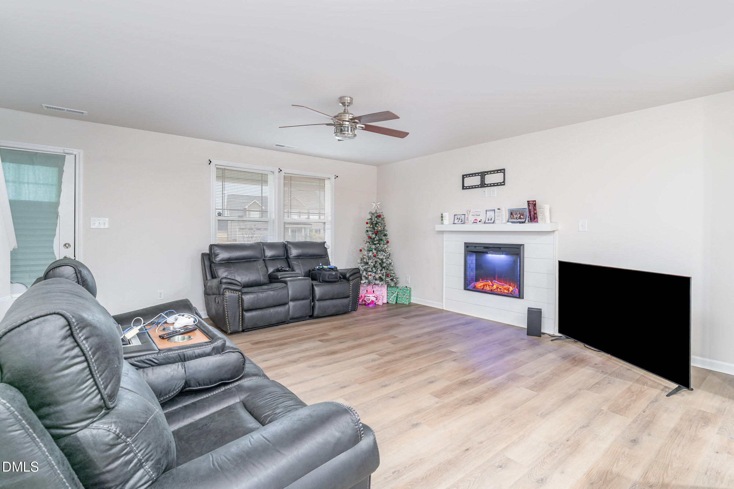 208 Tuscany Circle Property Photo 10