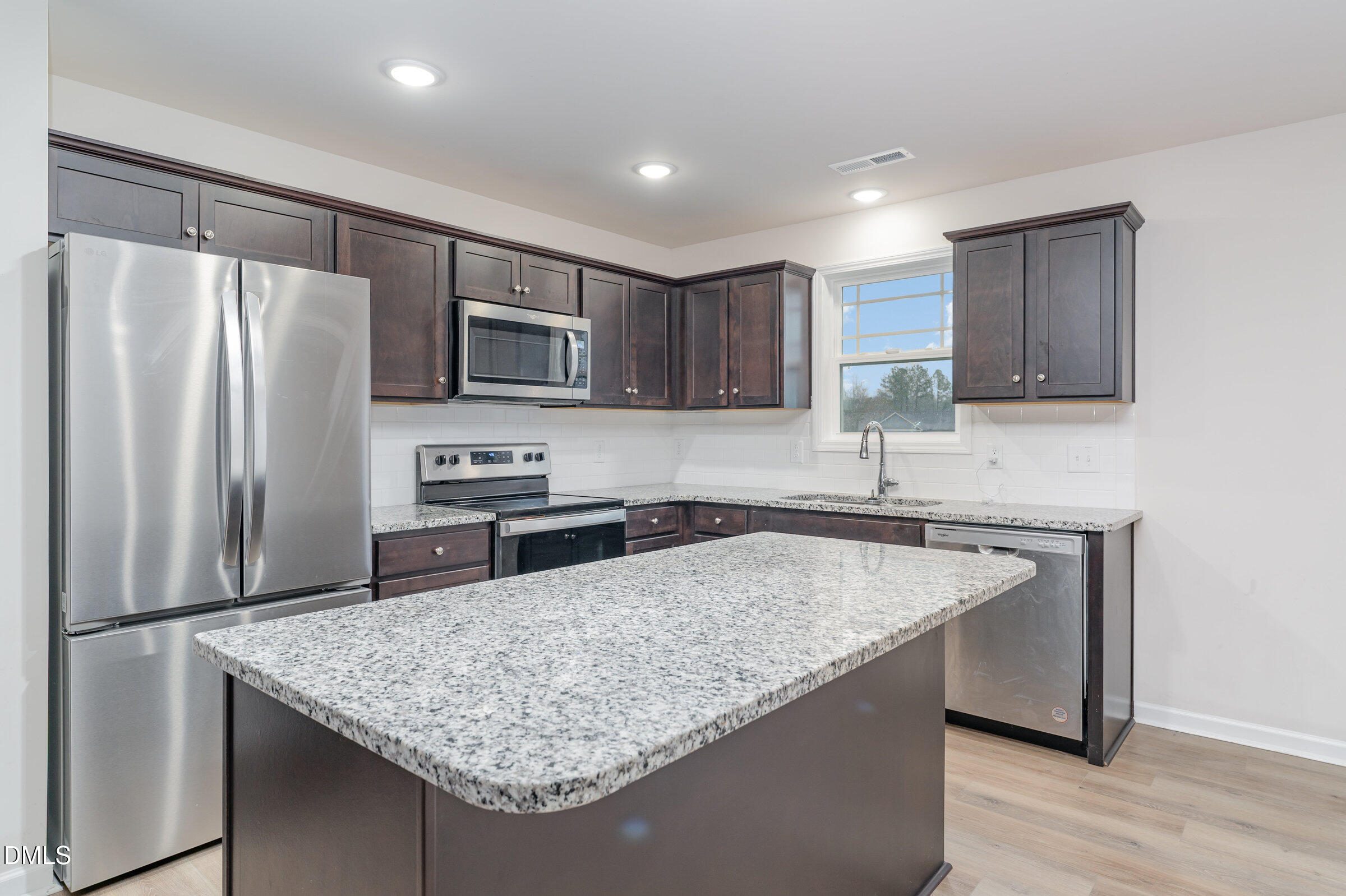 208 Tuscany Circle Property Photo 12