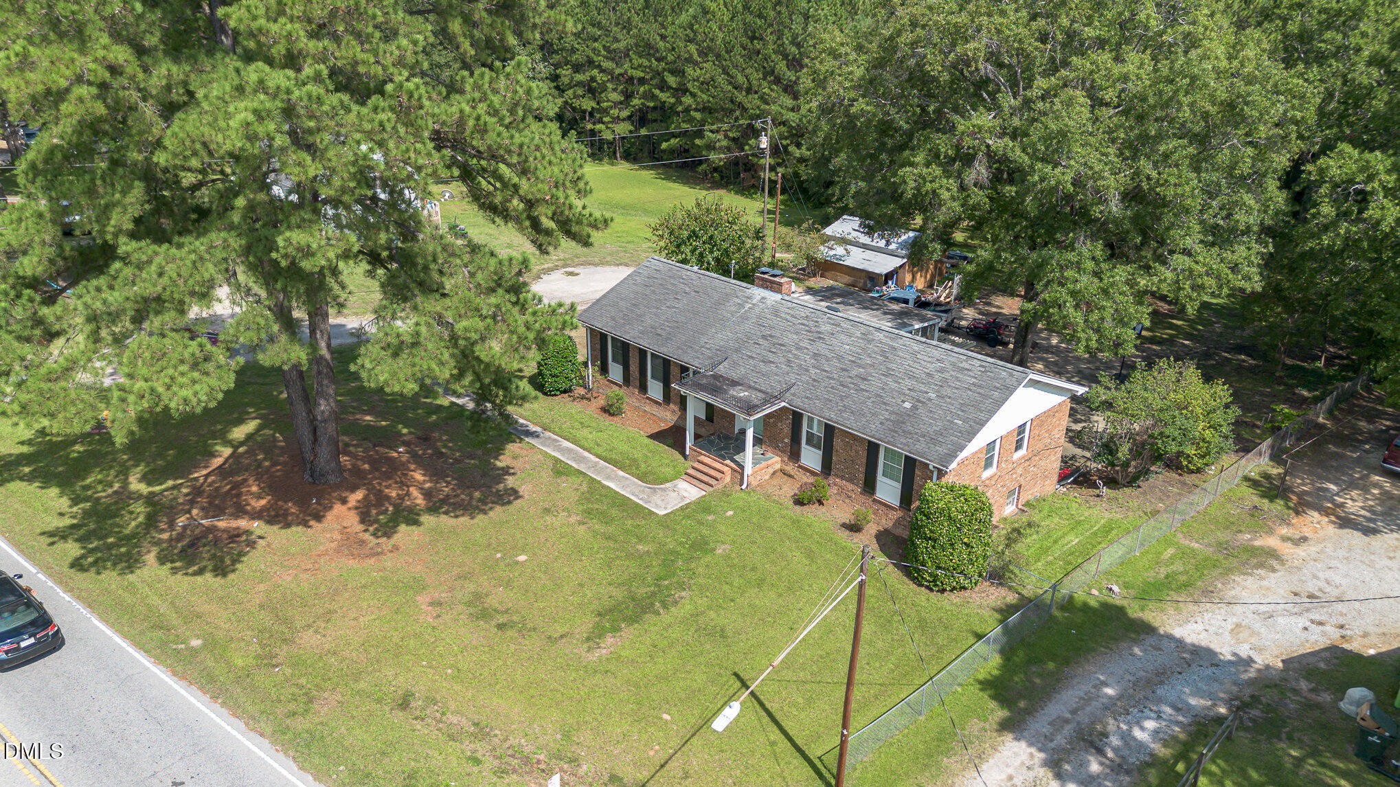 655-659 Sunnybrook Road Property Photo 7