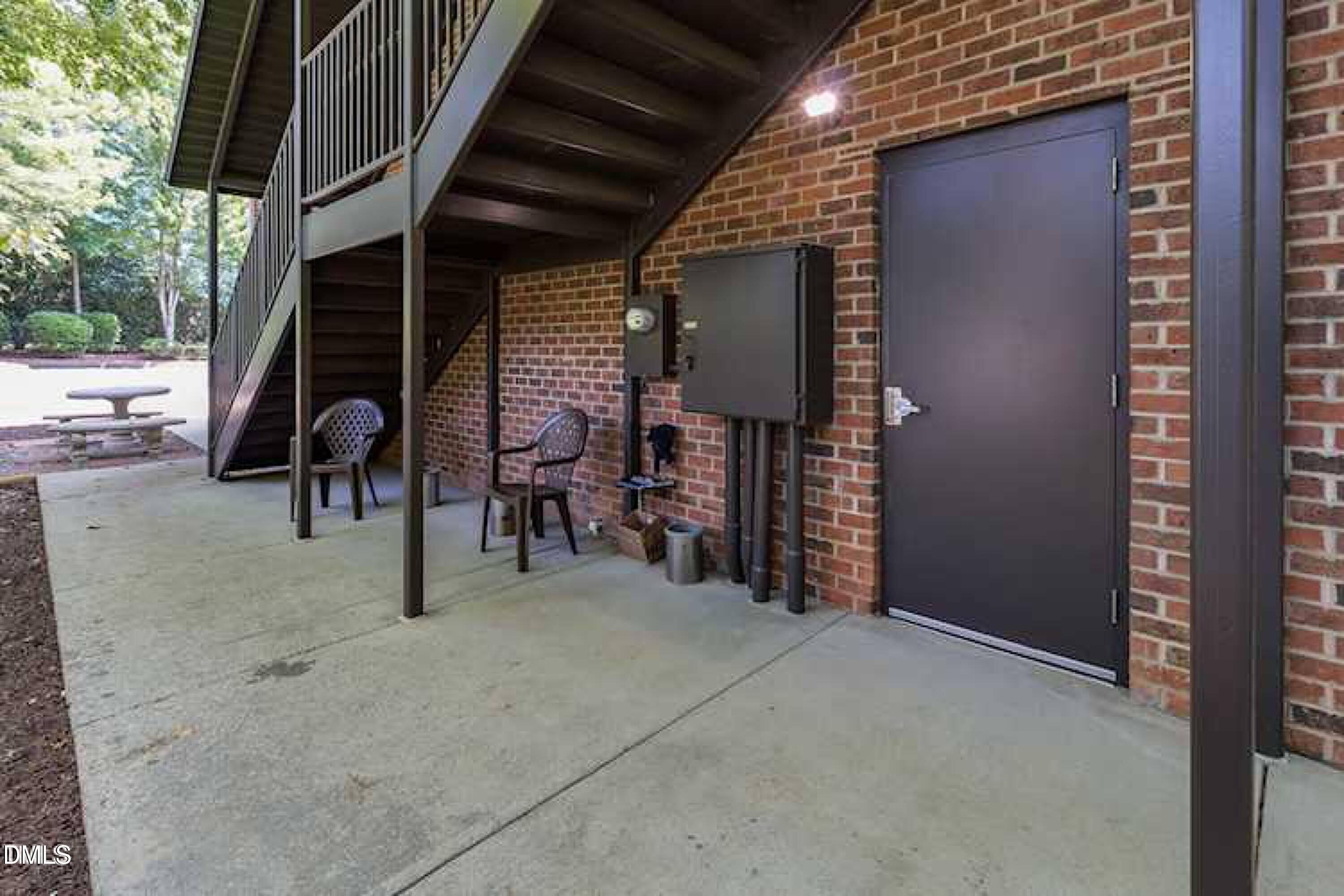 105 Baines Court Property Photo 24
