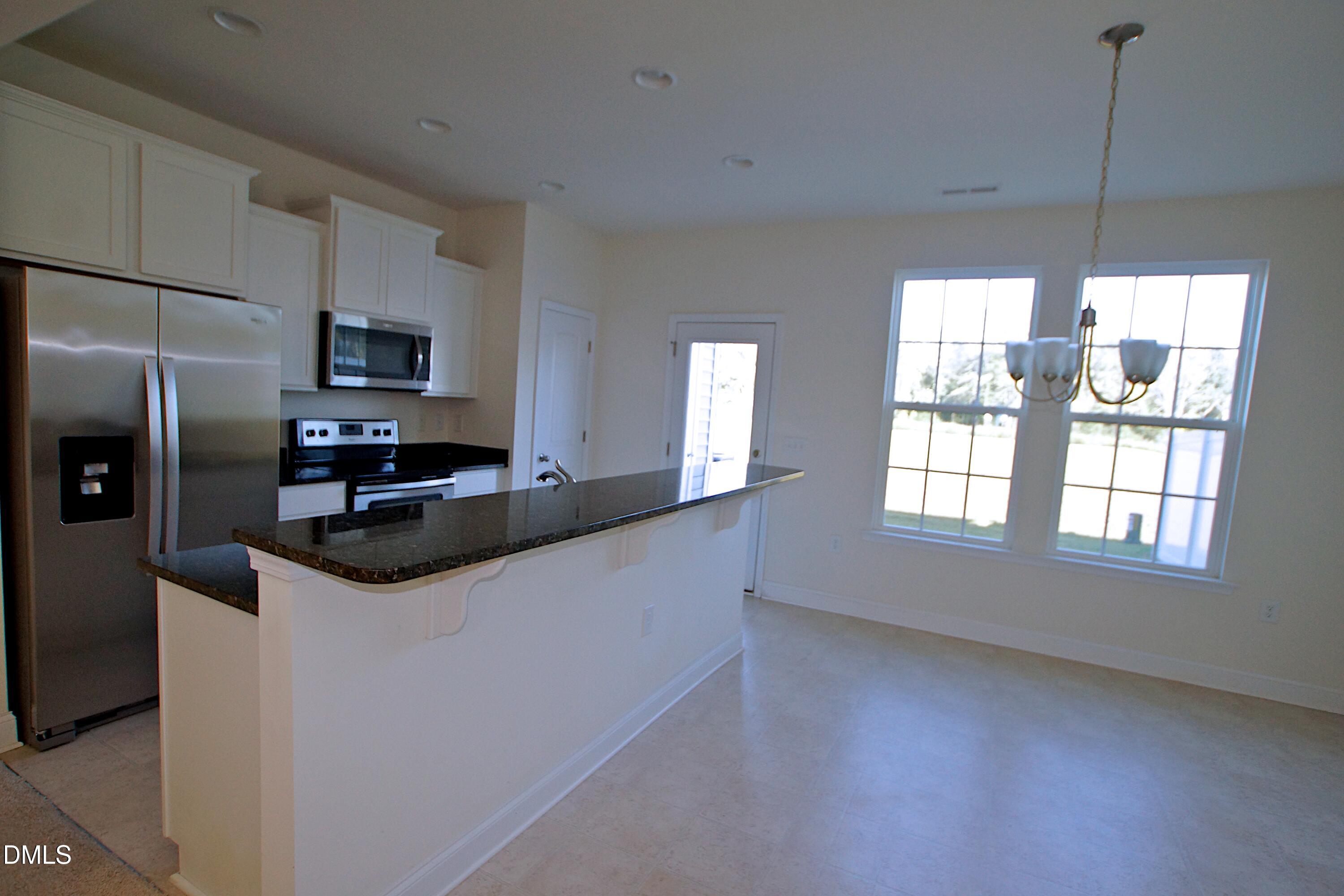 135 Polaris Avenue Property Photo 5