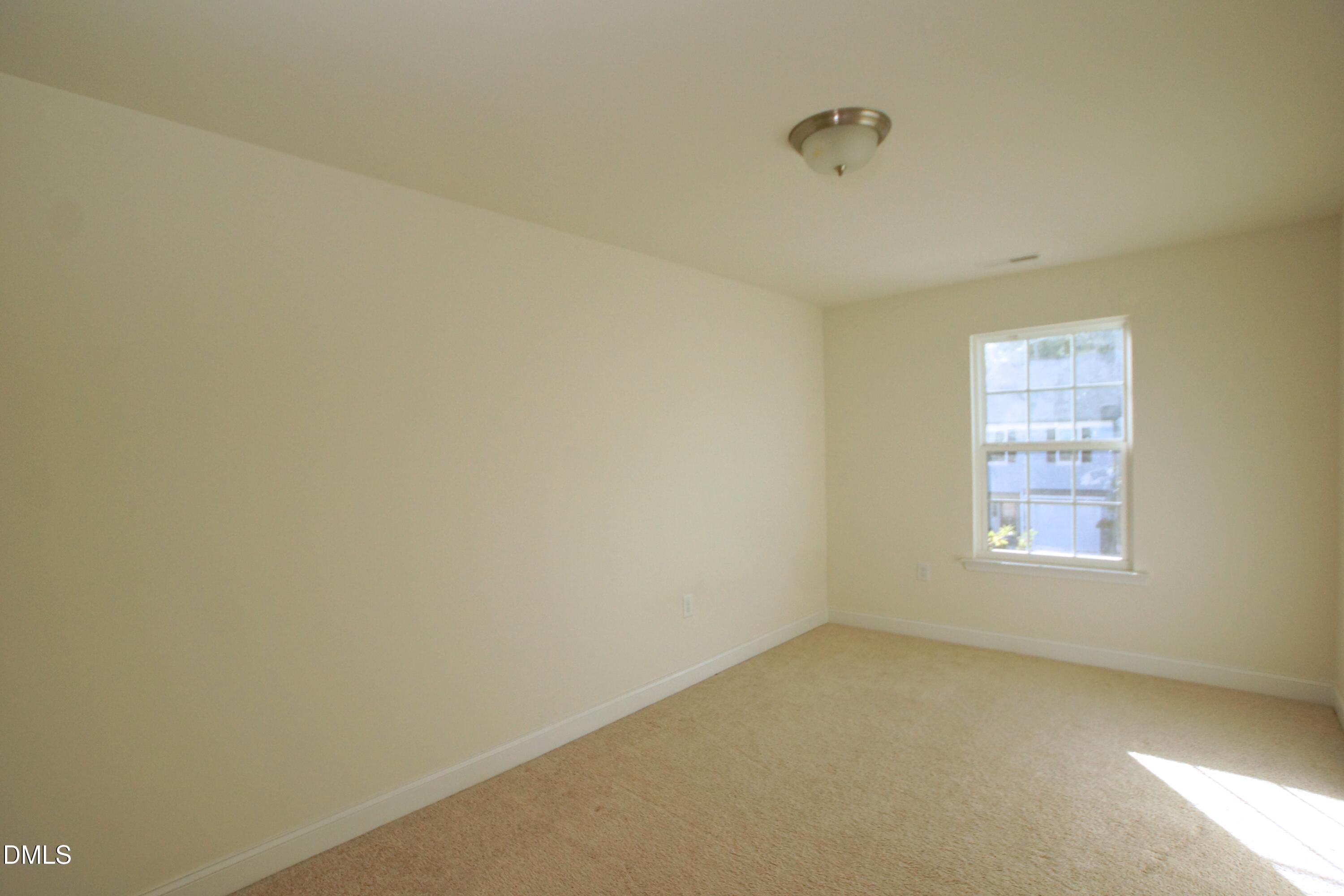 135 Polaris Avenue Property Photo 15