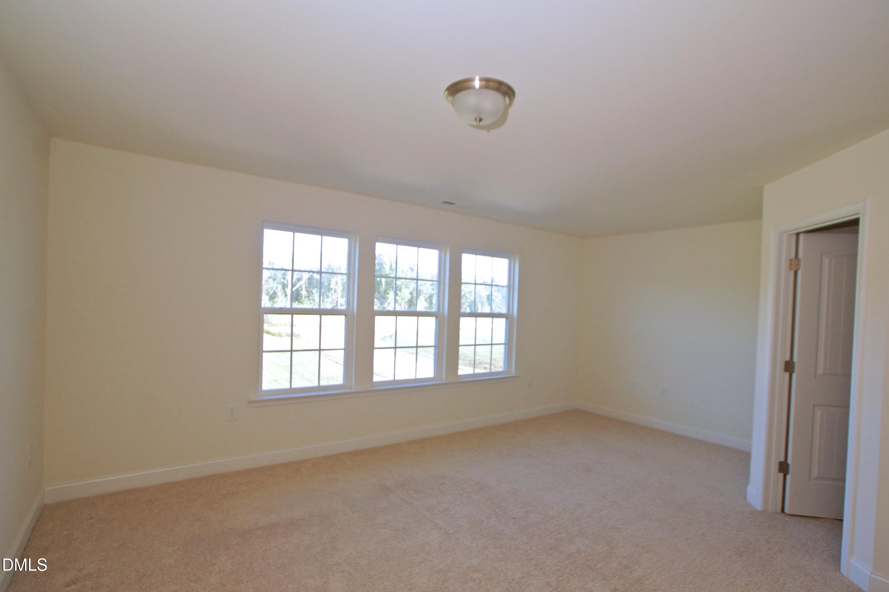 135 Polaris Avenue Property Photo 21
