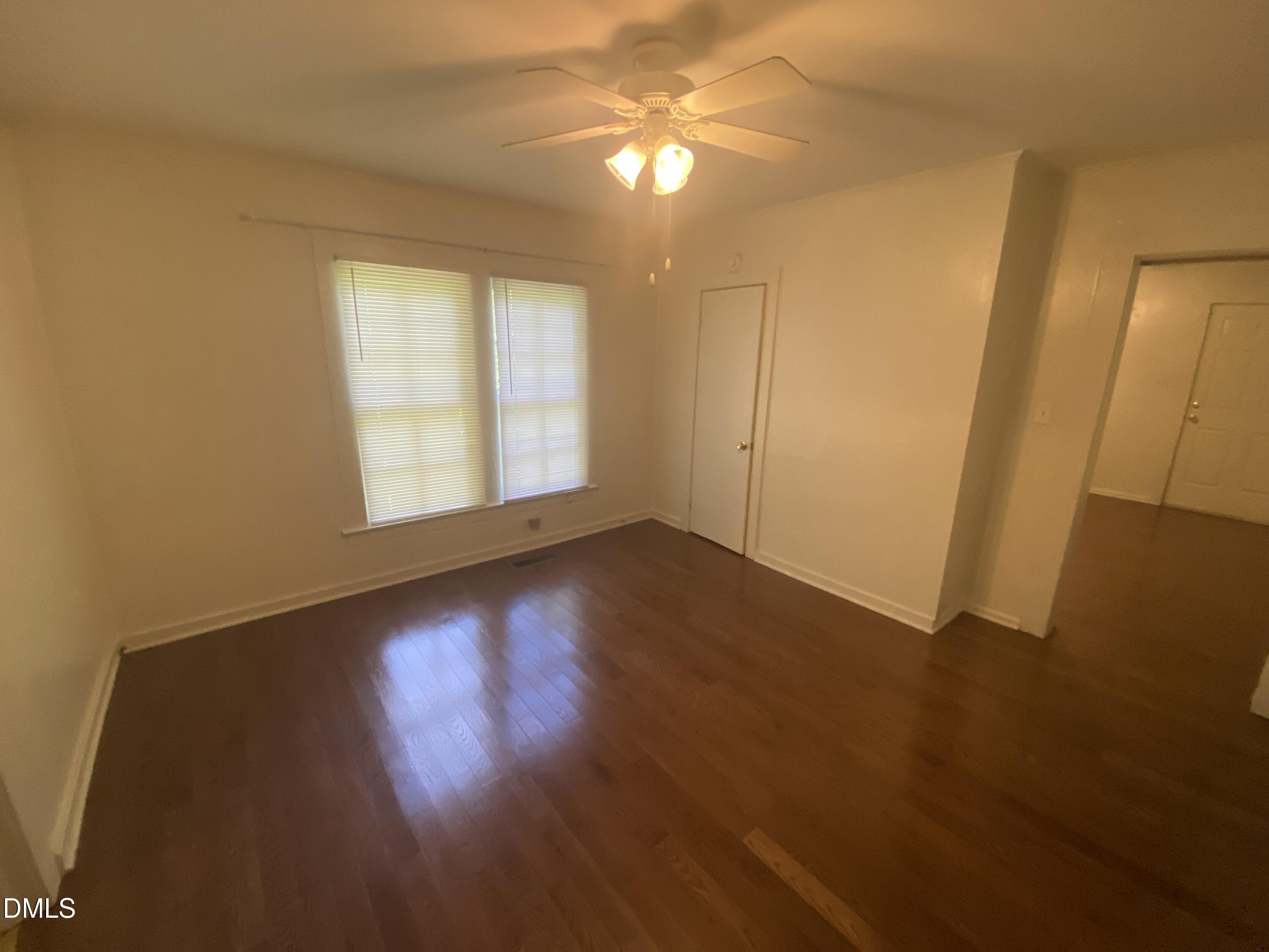 1019 Sedgefield Street Property Photo 5