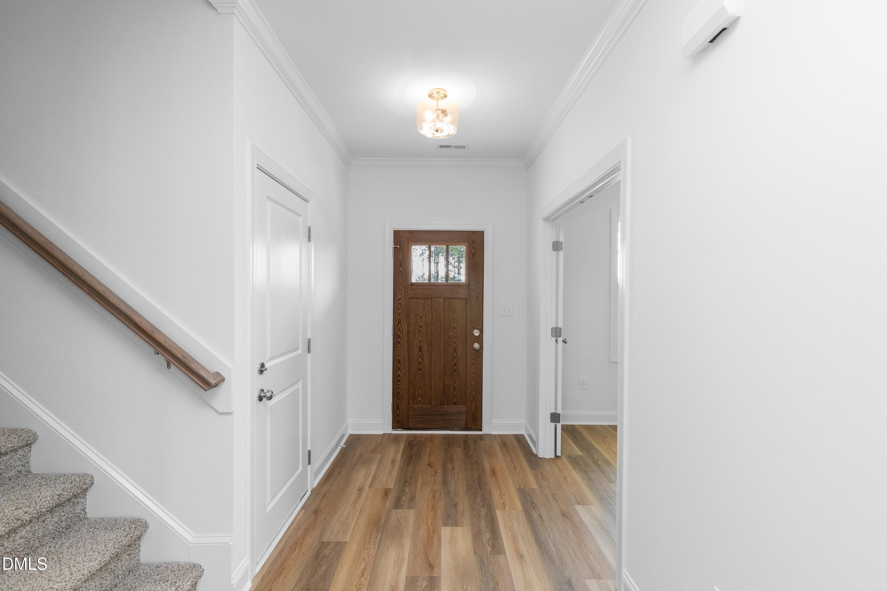 53 N Rabbit Run Drive Property Photo 4