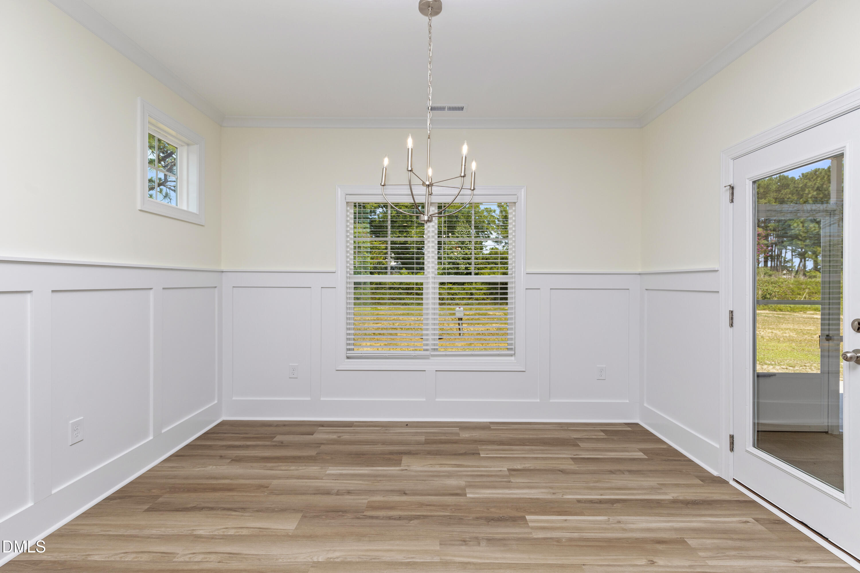 180 N Rabbit Run Drive Property Photo 3