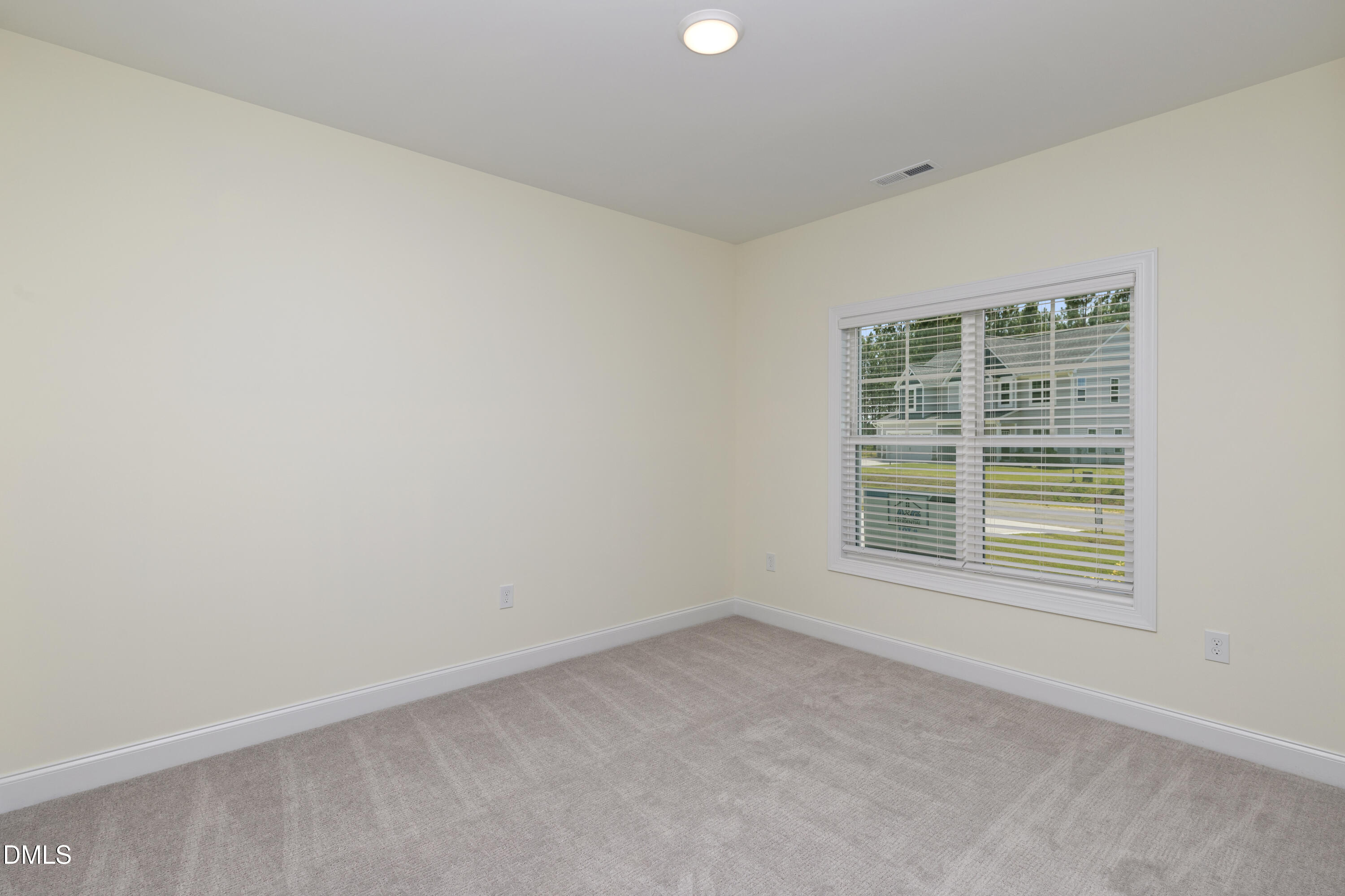 180 N Rabbit Run Drive Property Photo 15