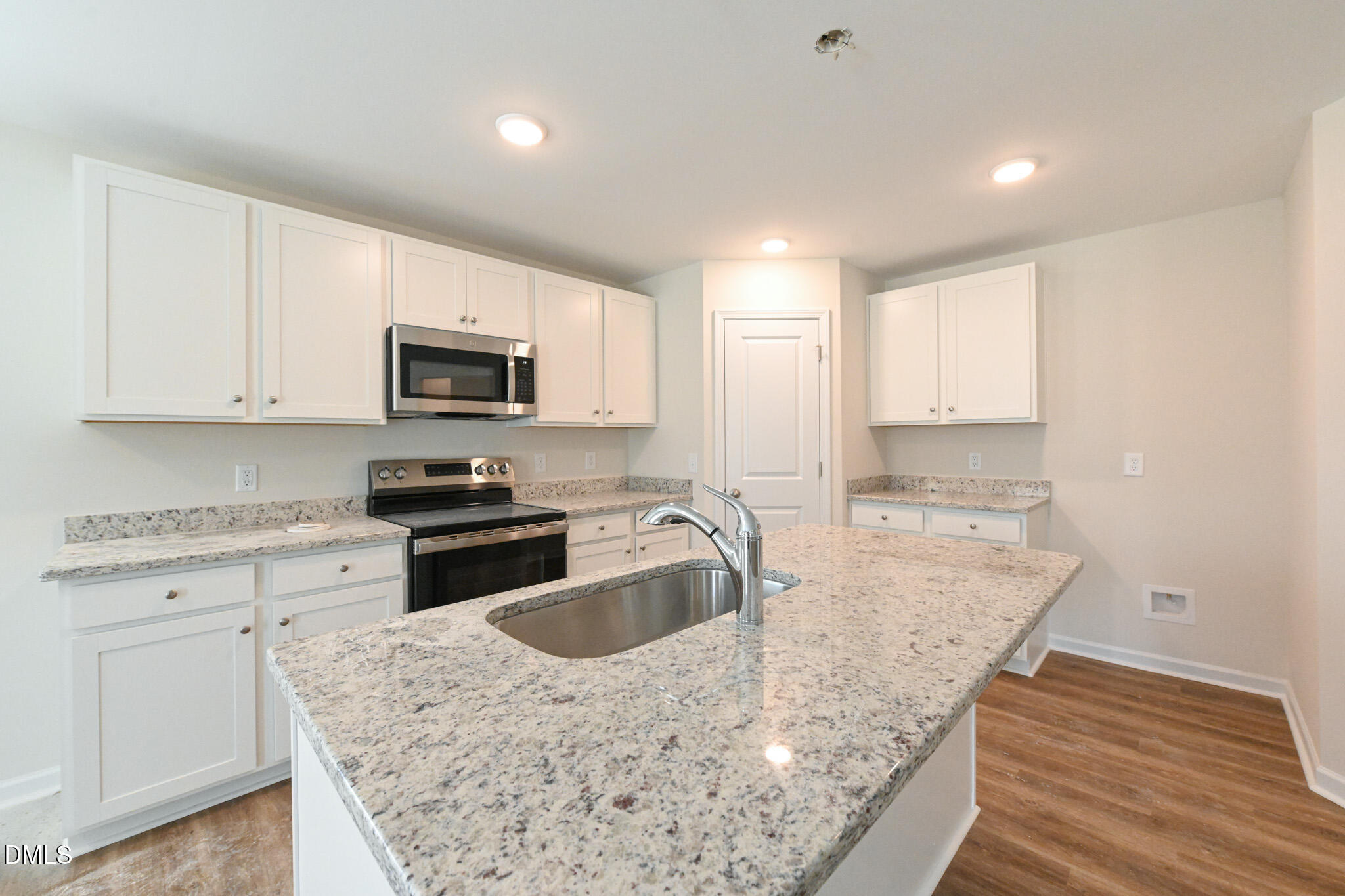 216 Hill Valley Drive (lot 86) Property Photo 12