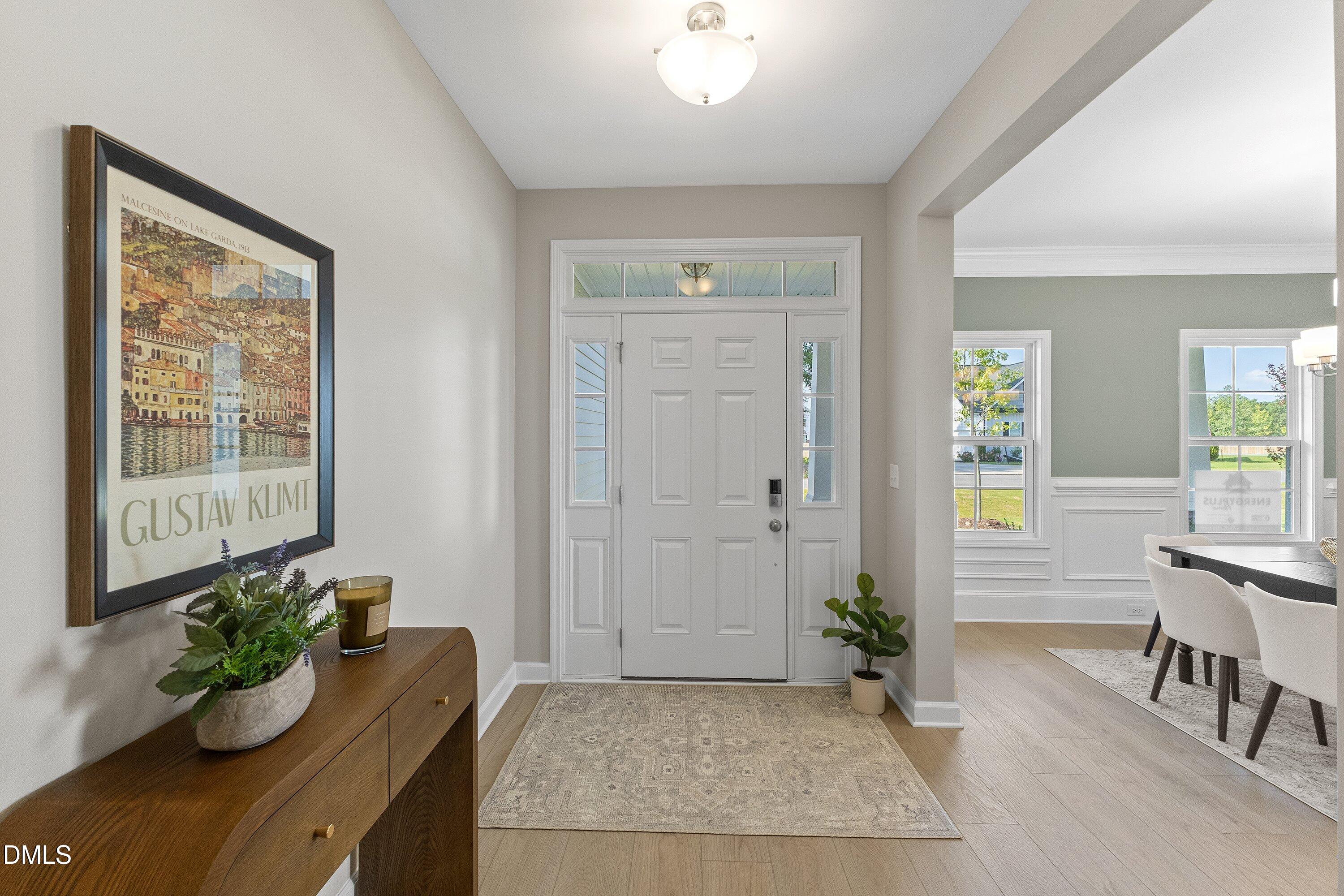507 E Clydes Point Way Property Photo 6