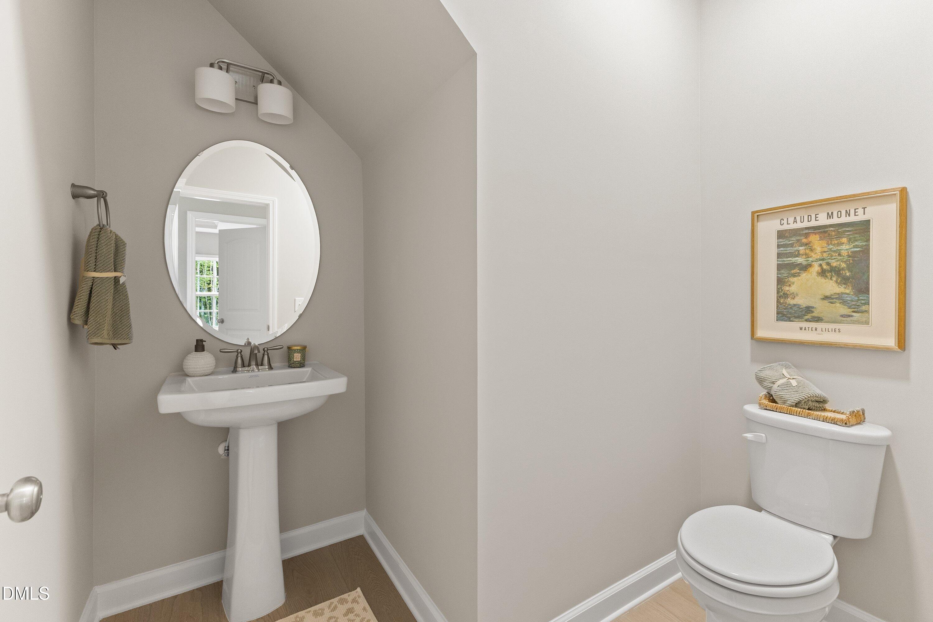 507 E Clydes Point Way Property Photo 31