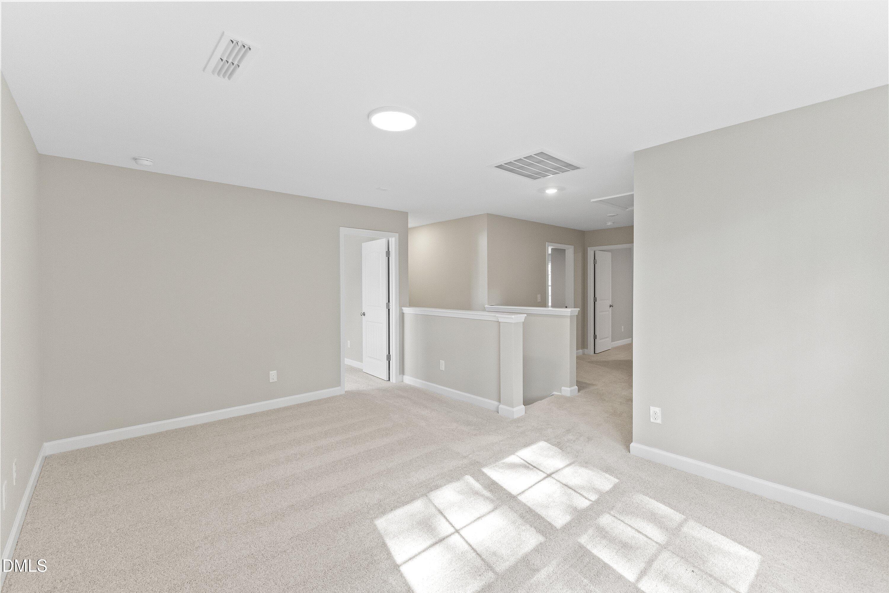 507 E Clydes Point Way Property Photo 33