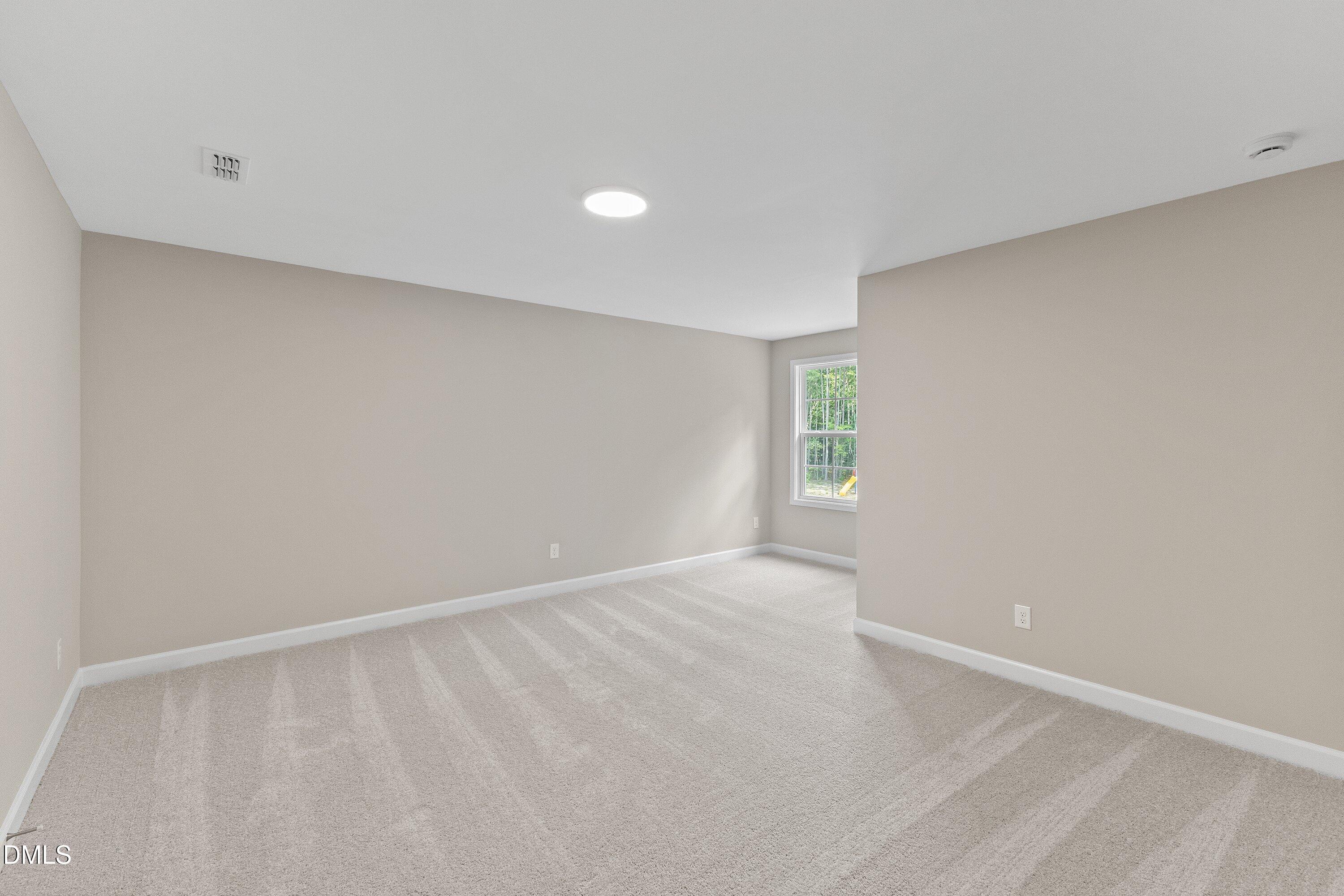 507 E Clydes Point Way Property Photo 38
