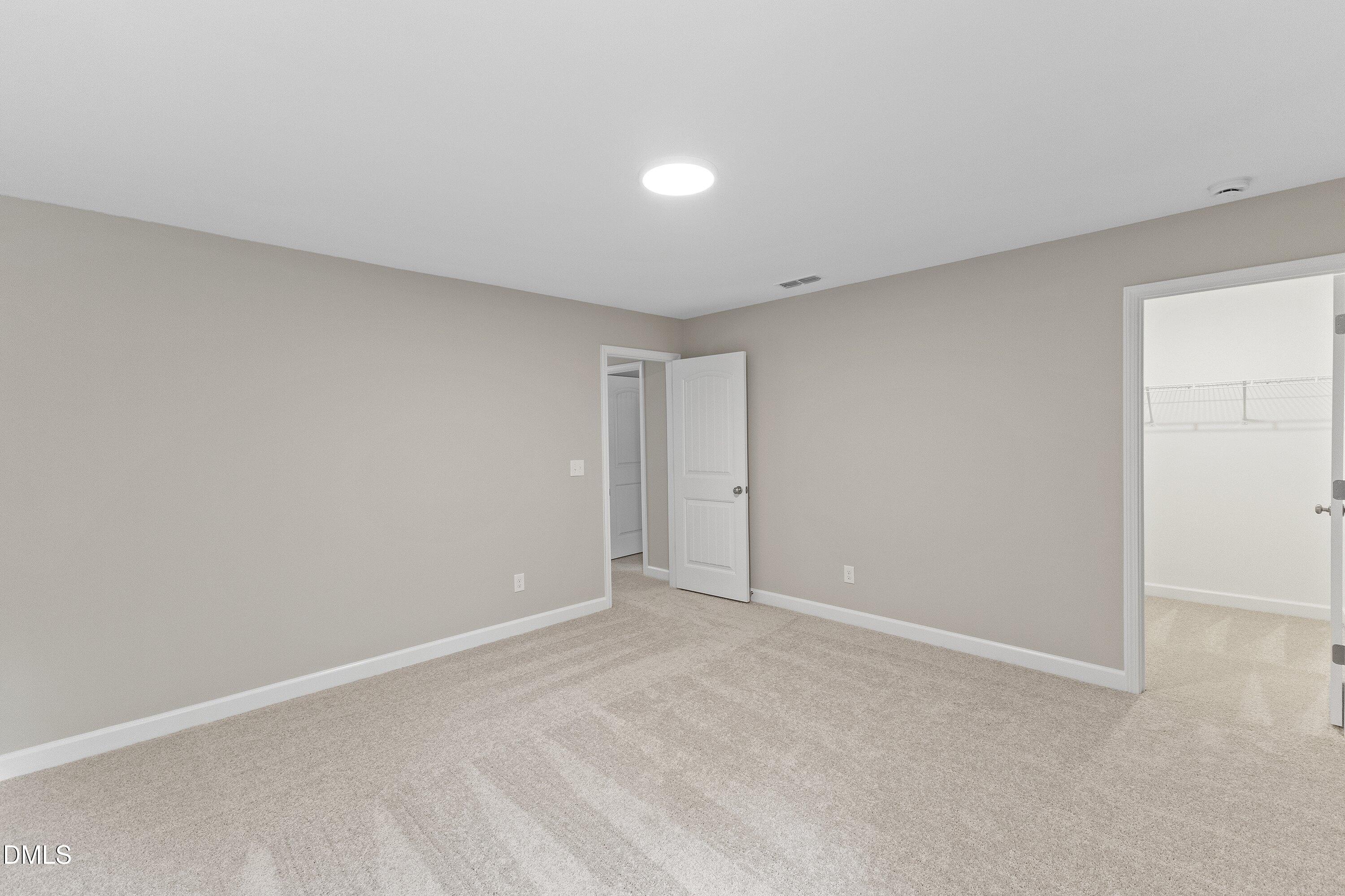 507 E Clydes Point Way Property Photo 41