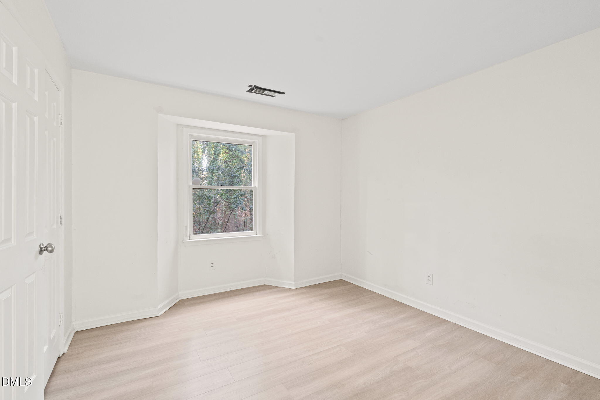 1300 Park Glen Drive 102 Property Photo 20