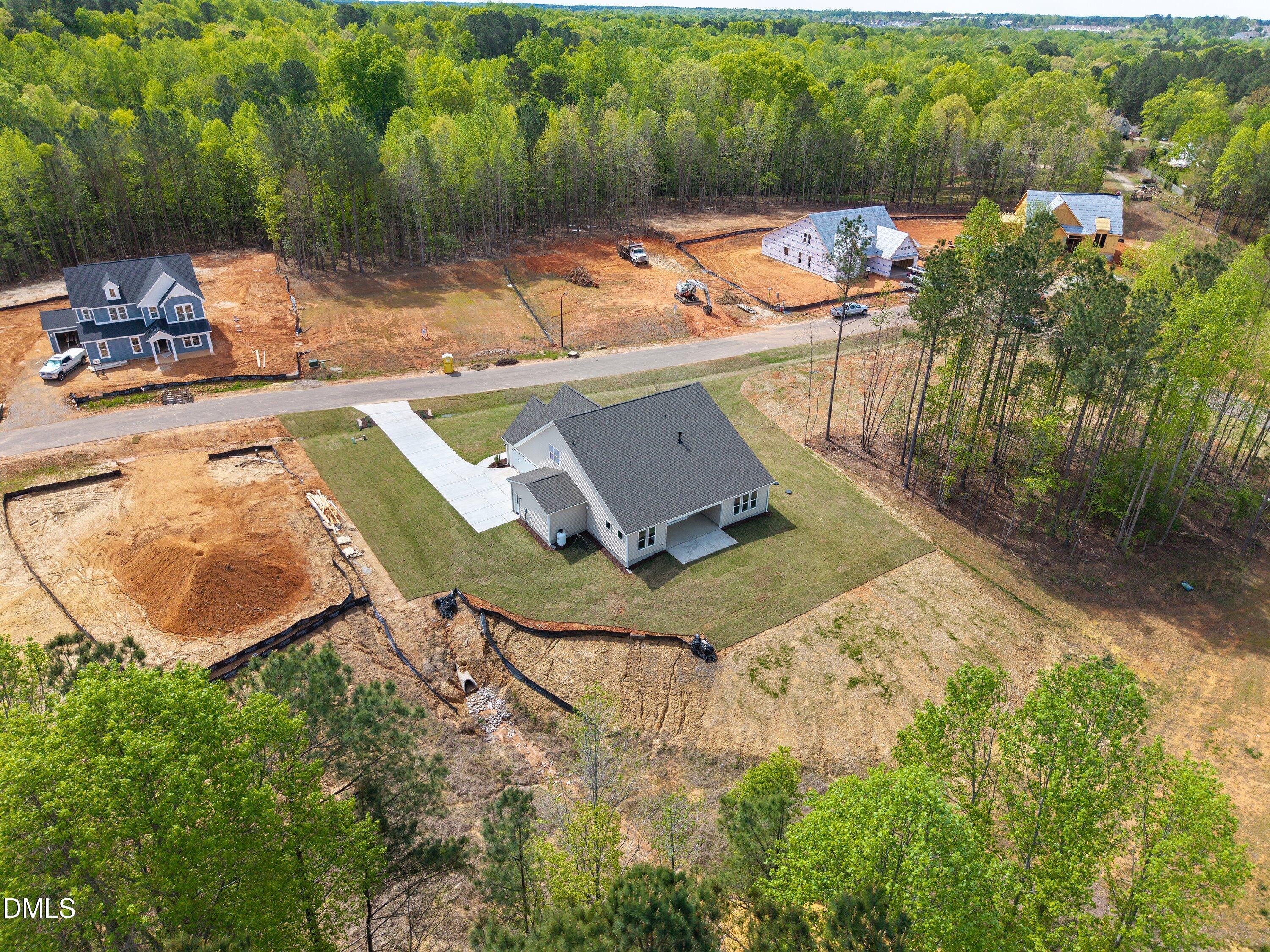 74 S Blue Sly Trail #37 Property Photo 24