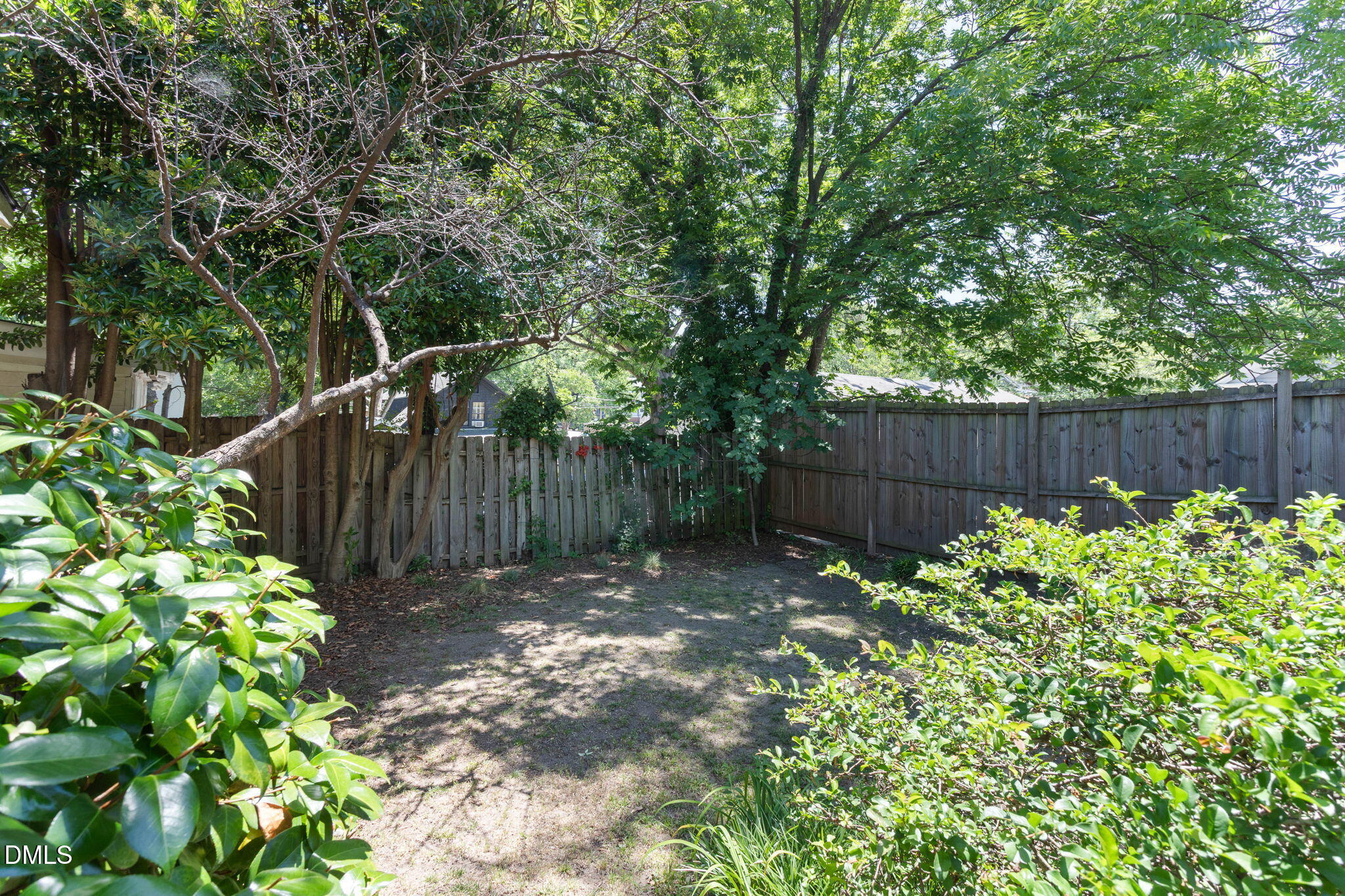 709 W North Street Property Photo 39
