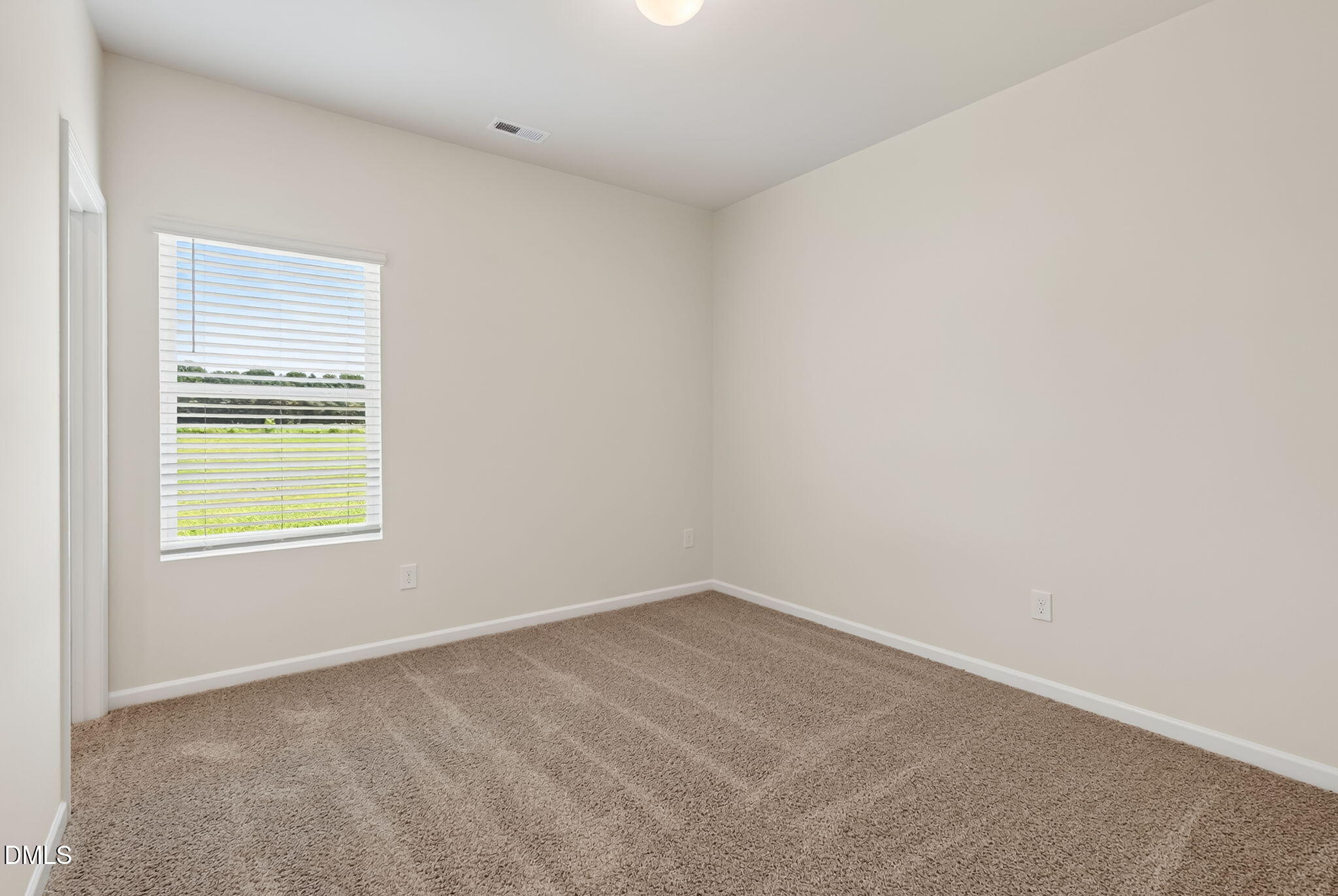 118 Timber Street Property Photo 5