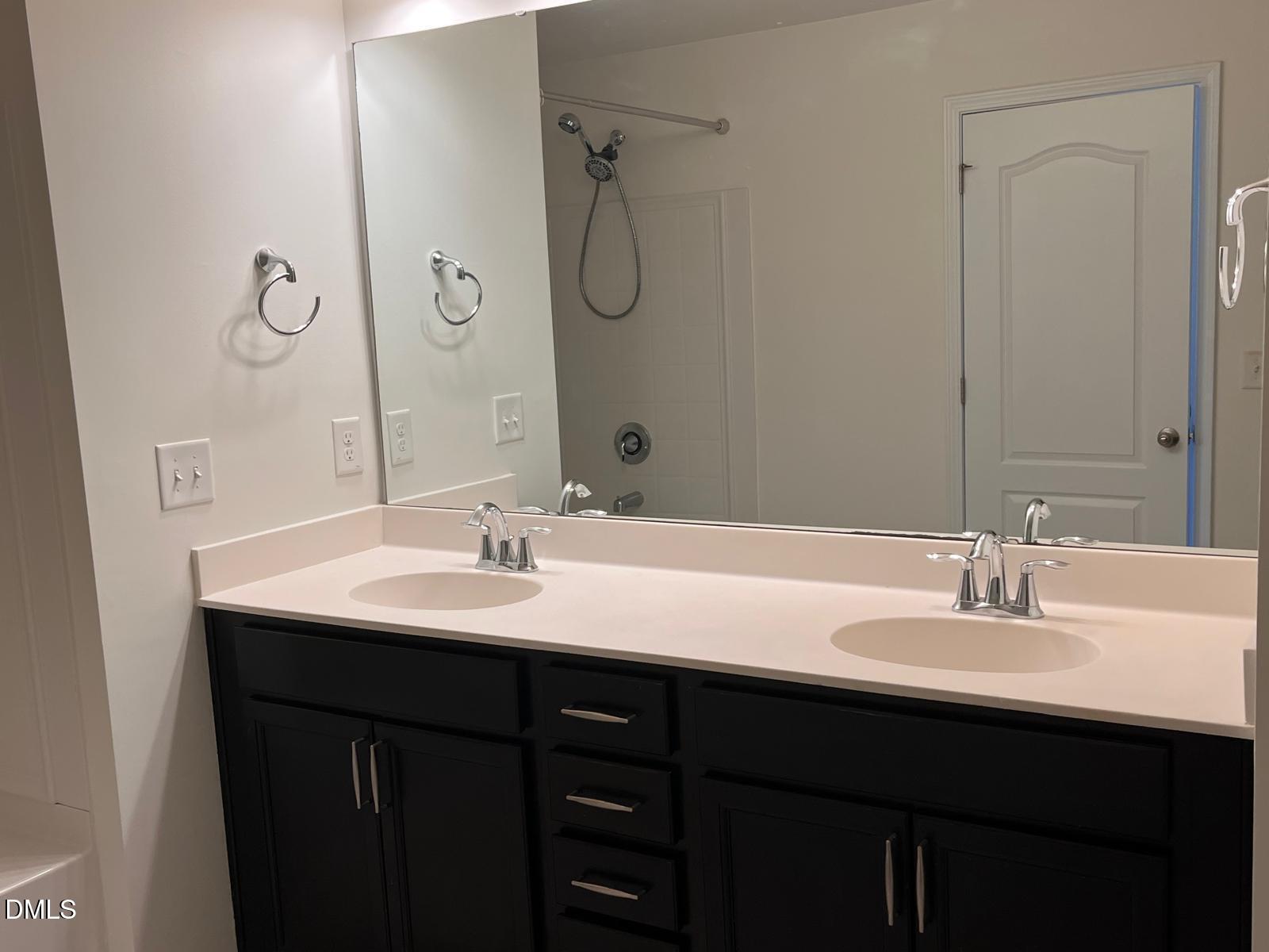 3404 Antler View Drive Property Photo 9