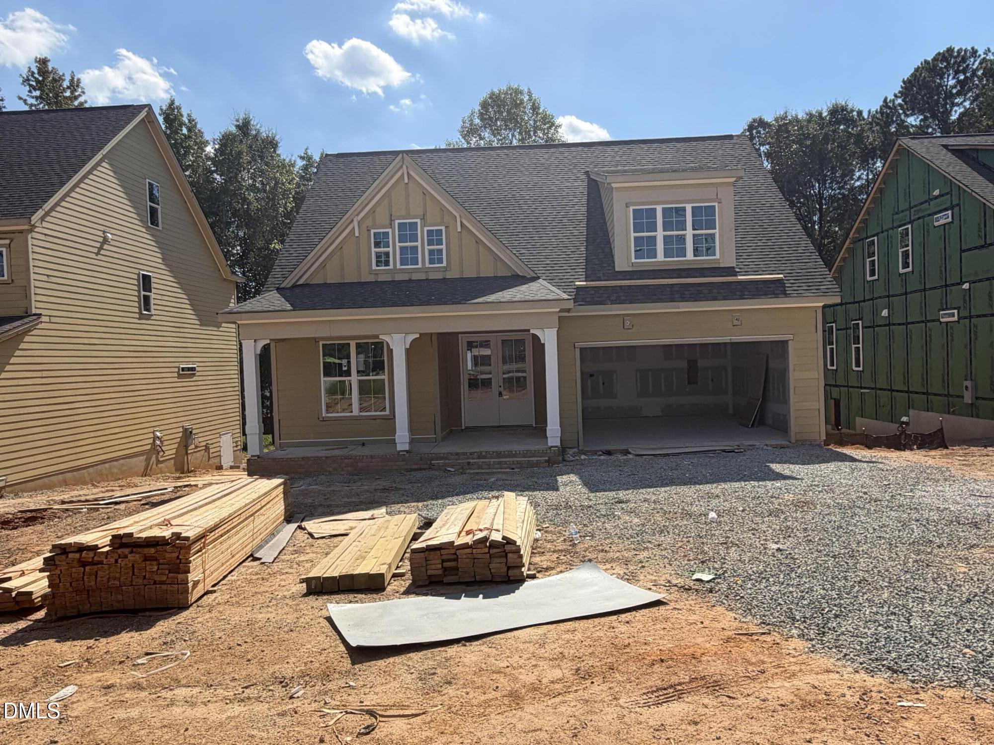 743 W Holly Springs Road Property Photo 1