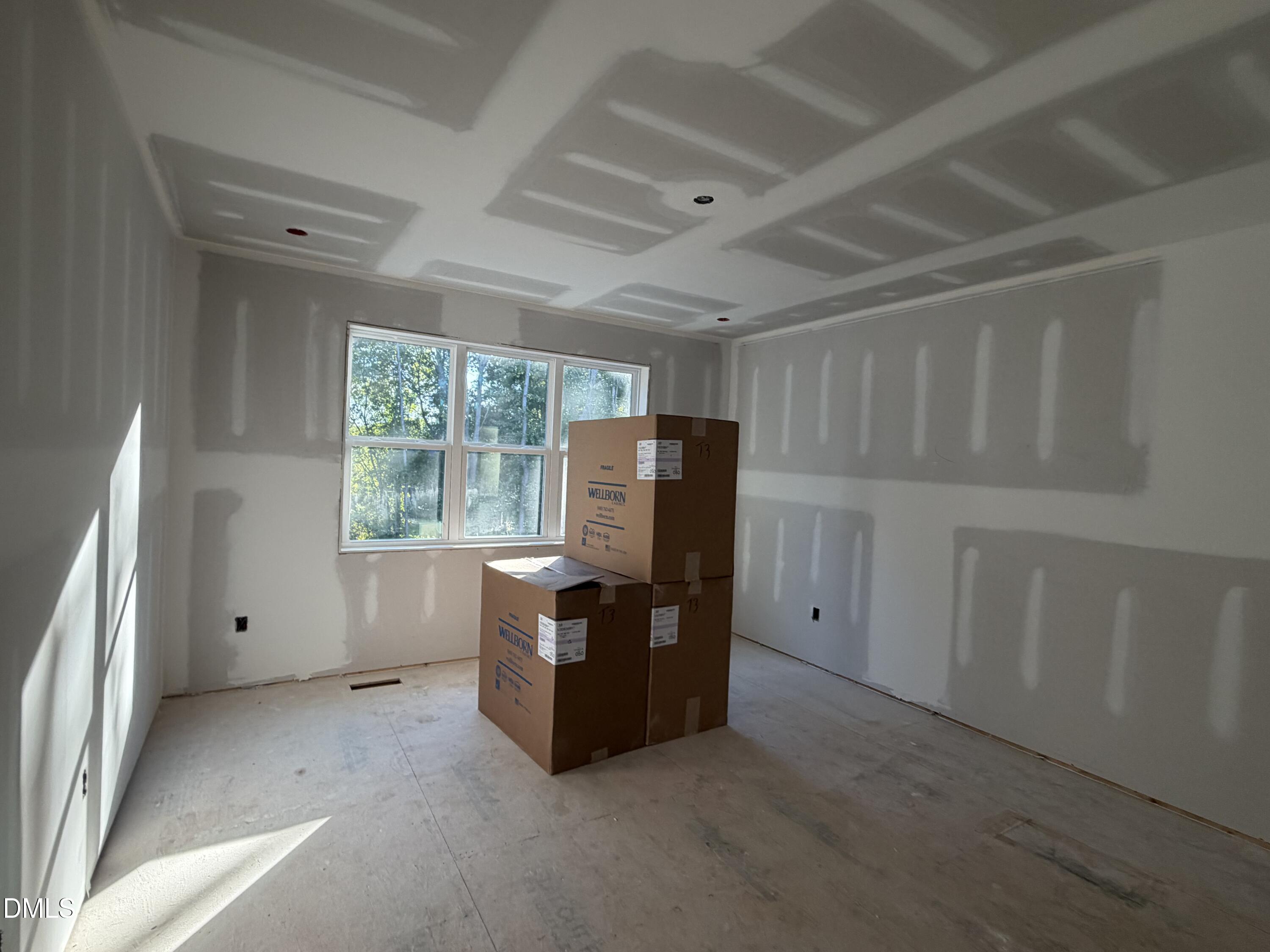 743 W Holly Springs Road Property Photo 17