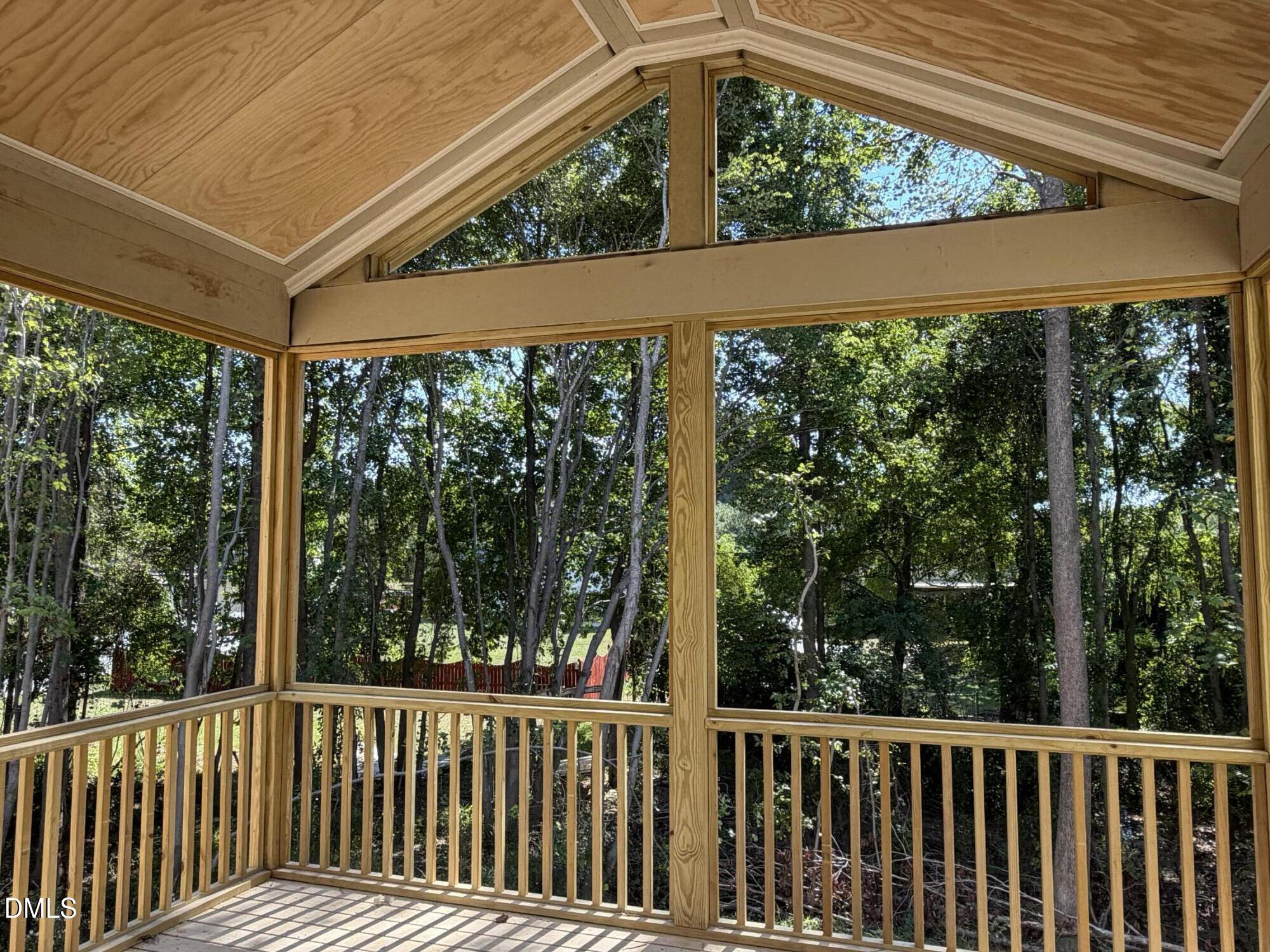 743 W Holly Springs Road Property Photo 26
