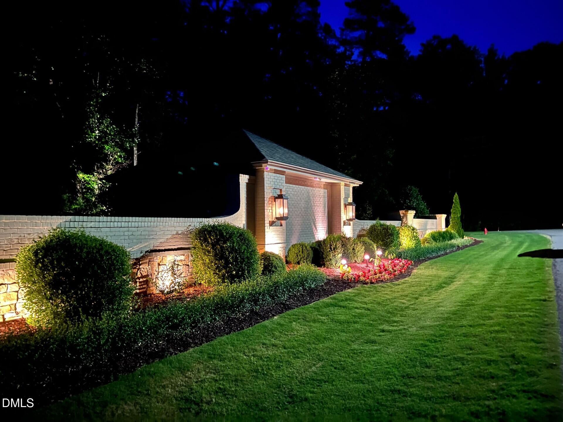 264 Mountaintop Circle Property Photo 5