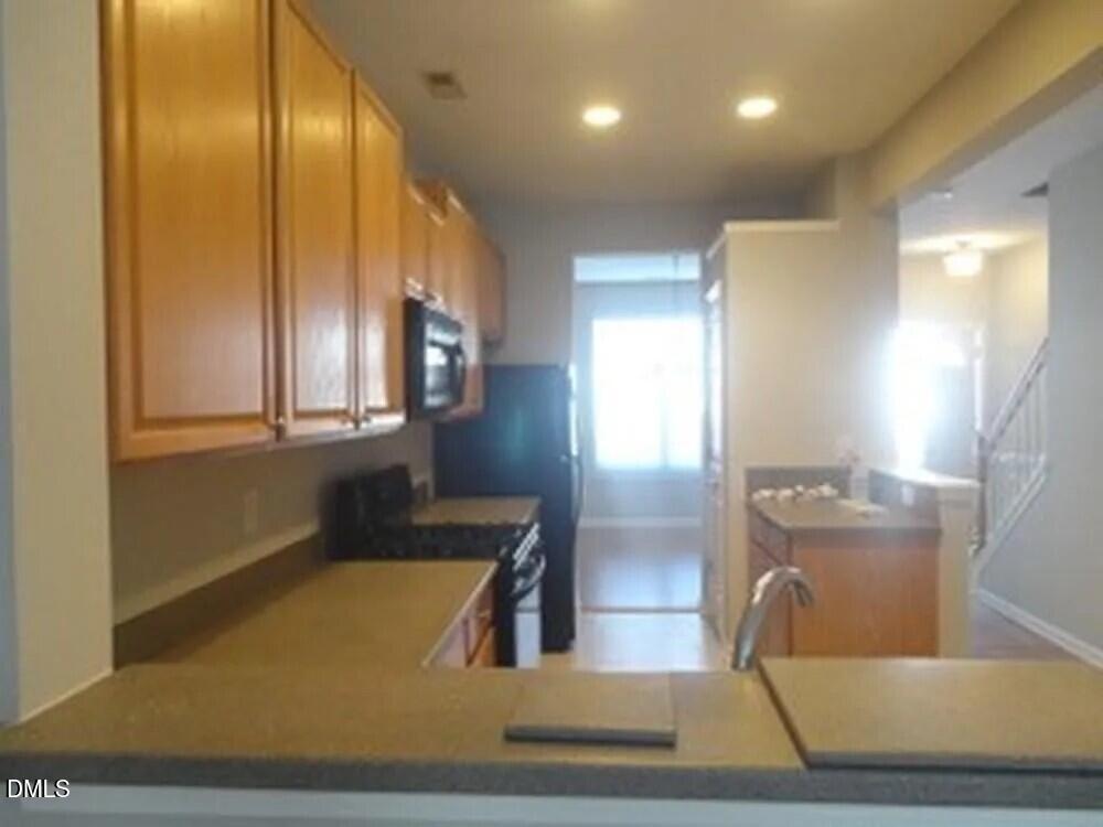8455 Central Drive Property Photo 4