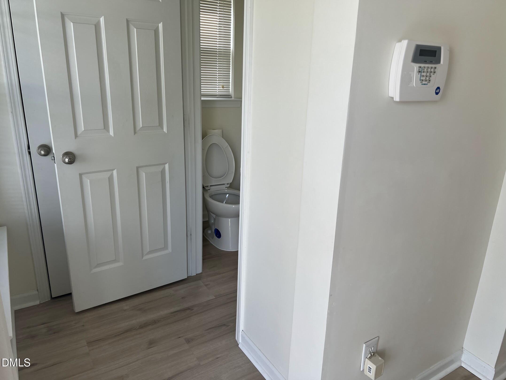 2920 Roundleaf Court Property Photo 7