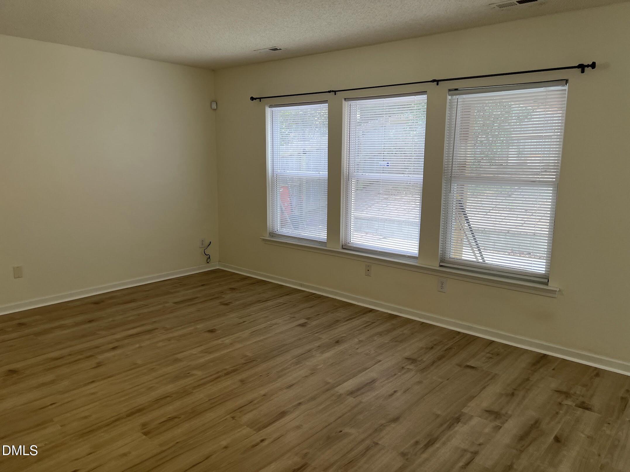 2920 Roundleaf Court Property Photo 21
