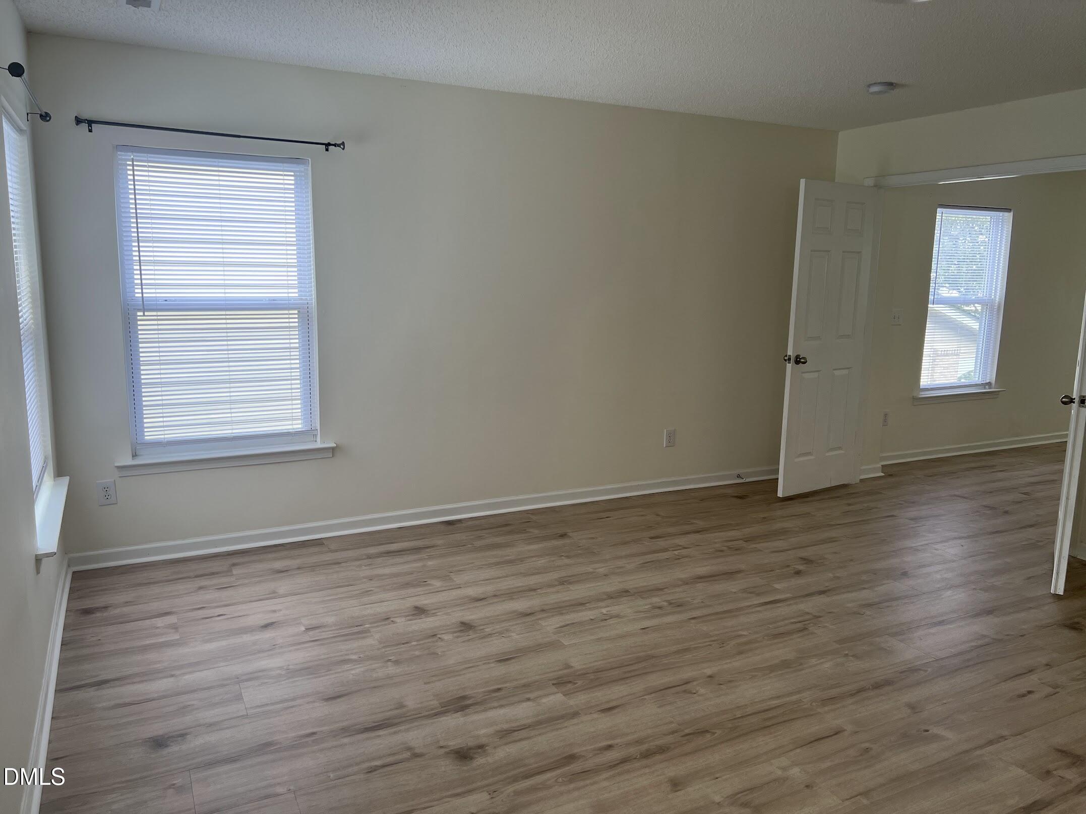 2920 Roundleaf Court Property Photo 31