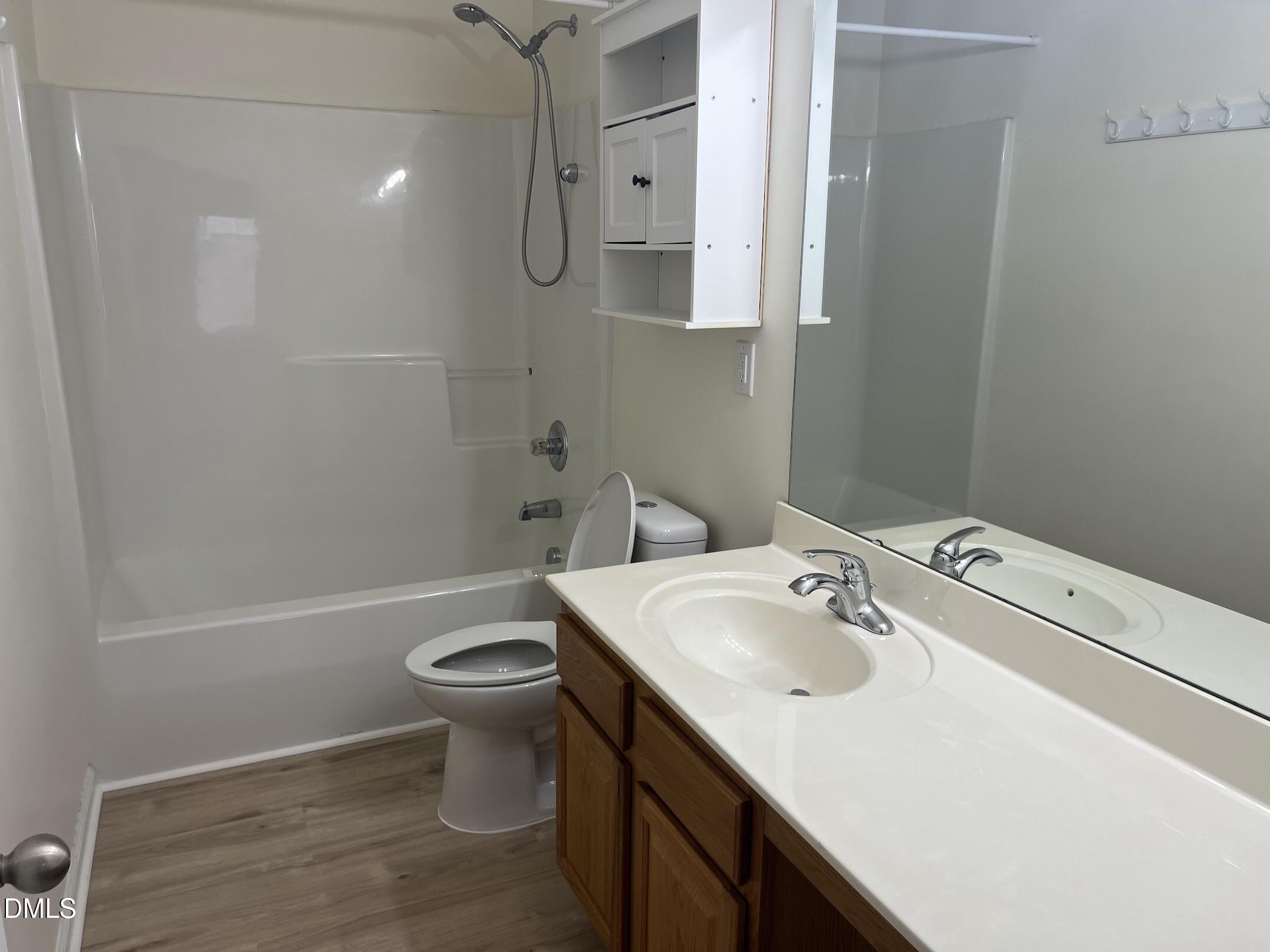 2920 Roundleaf Court Property Photo 37