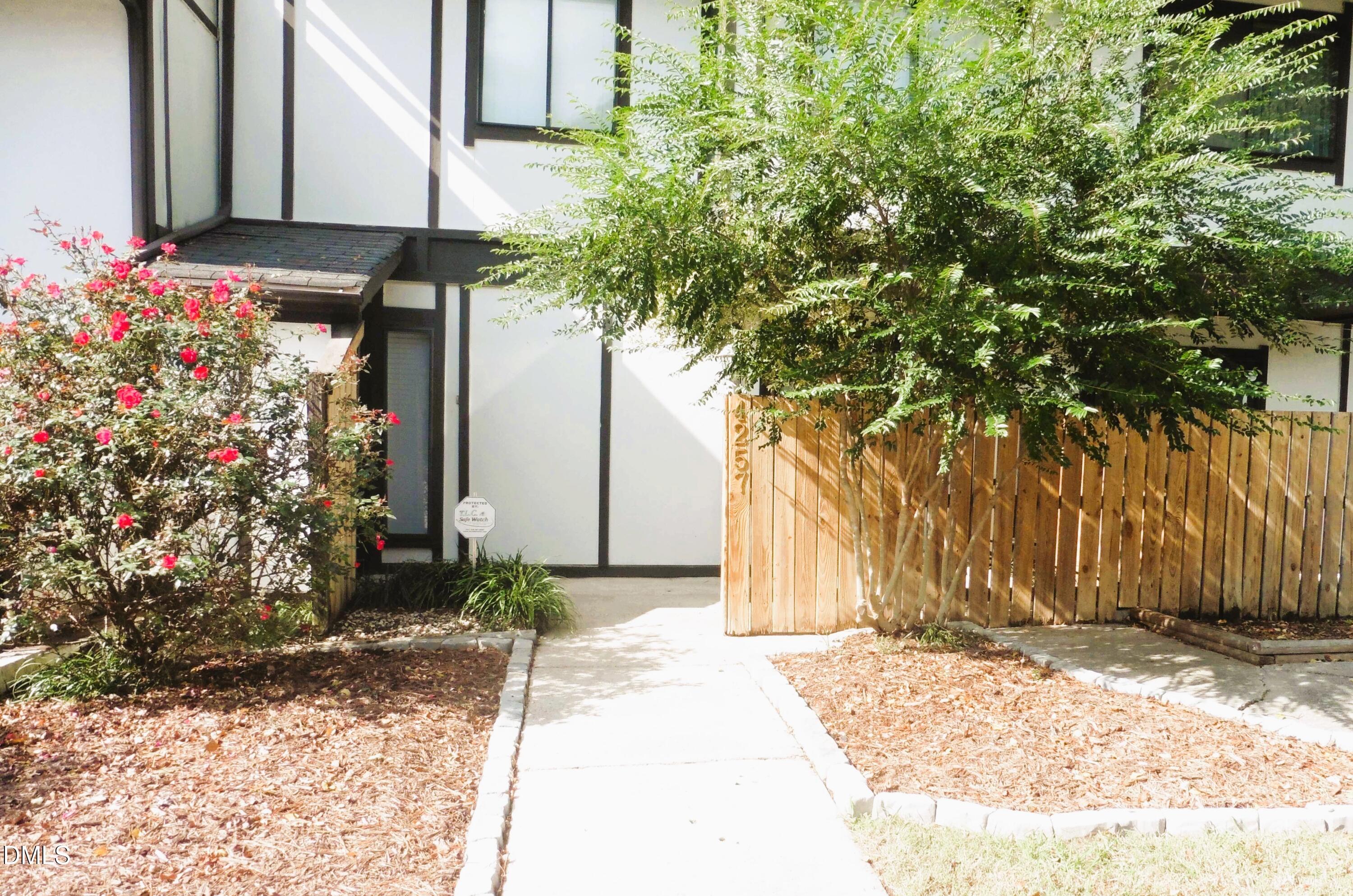 4257 Lake Ridge Drive Property Photo 3
