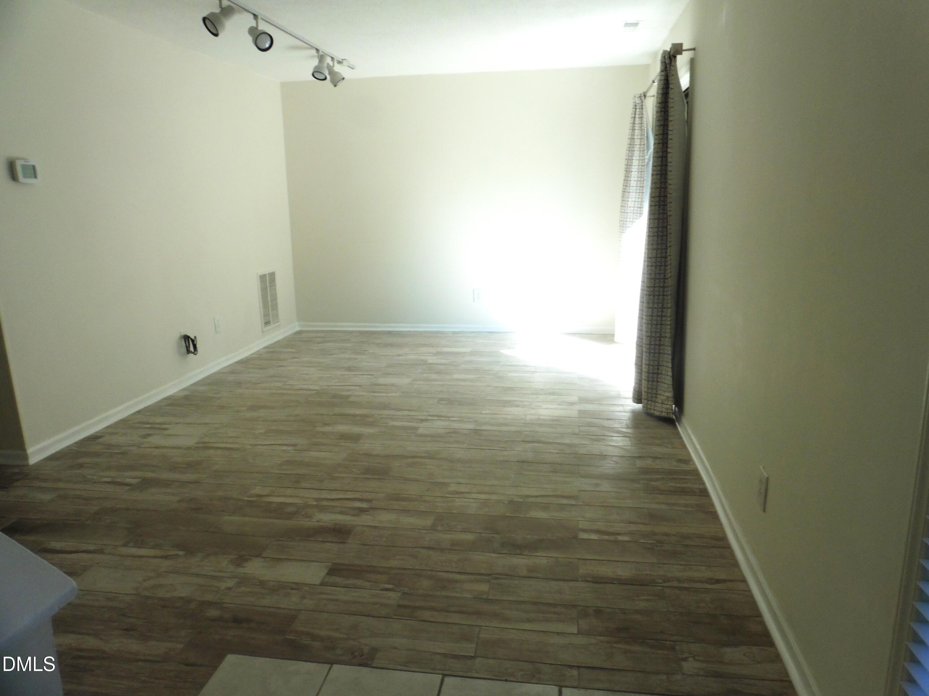 4257 Lake Ridge Drive Property Photo 6