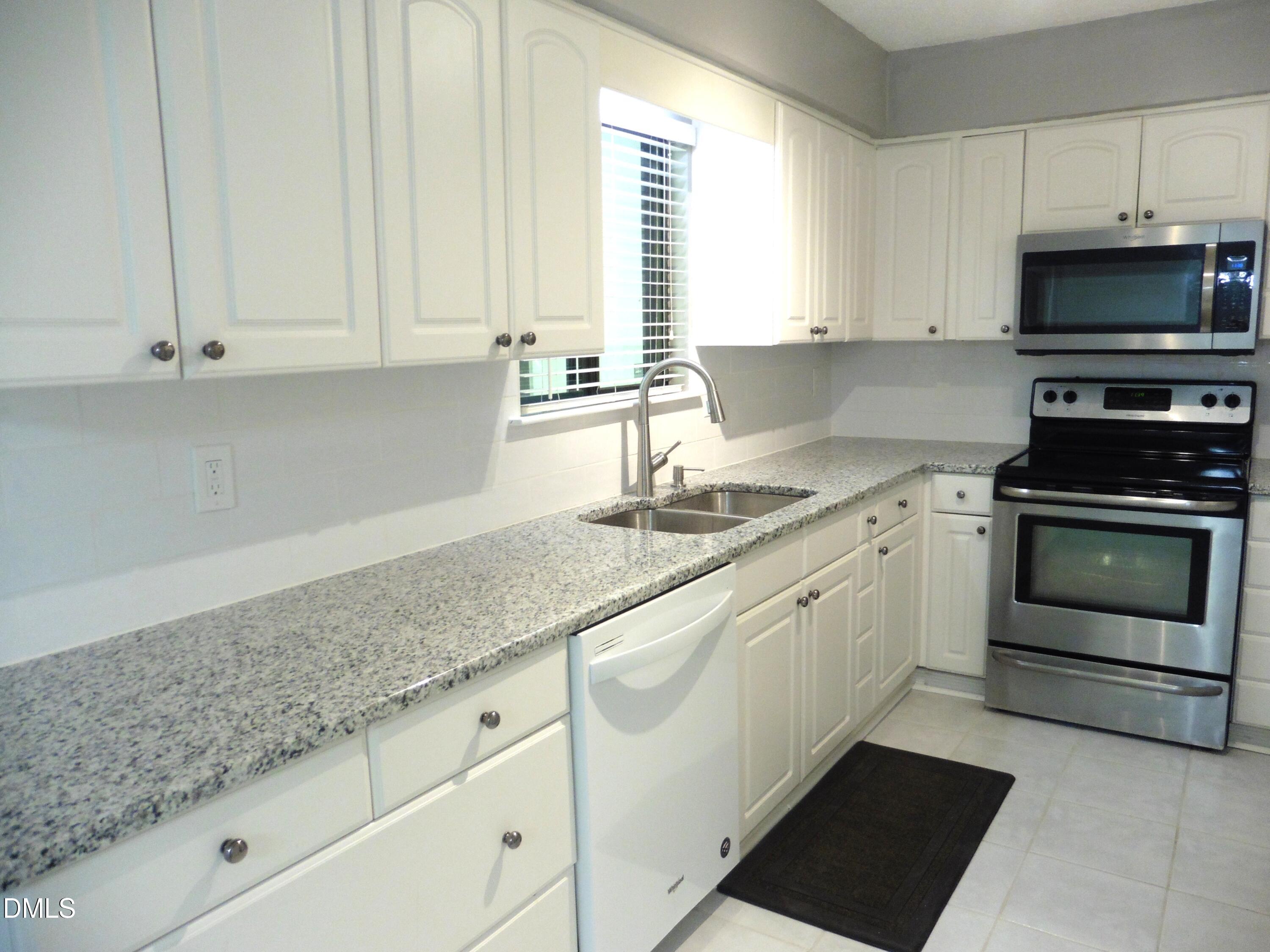 4257 Lake Ridge Drive Property Photo 13