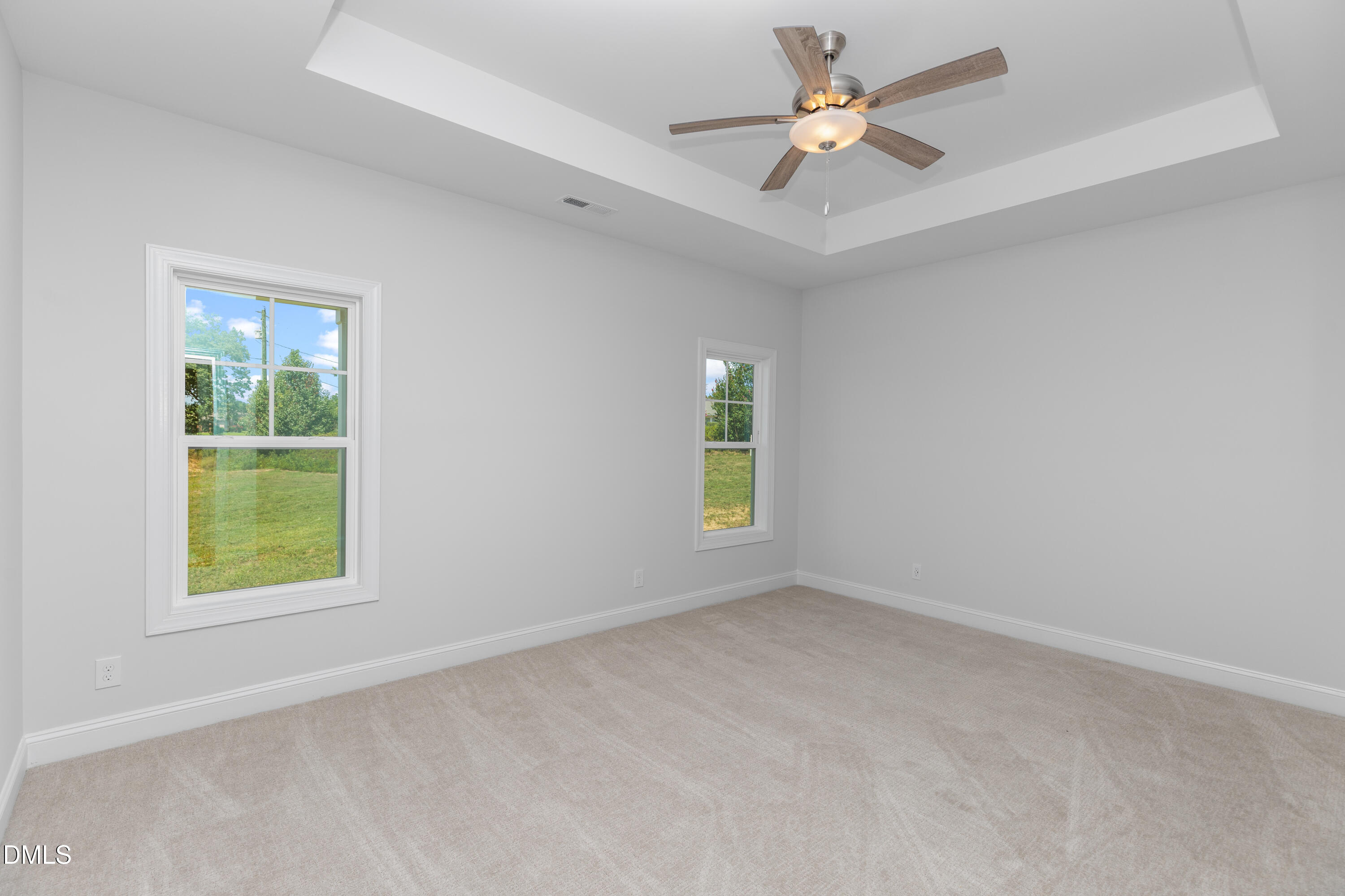 204 N Rabbit Run Drive Property Photo 5