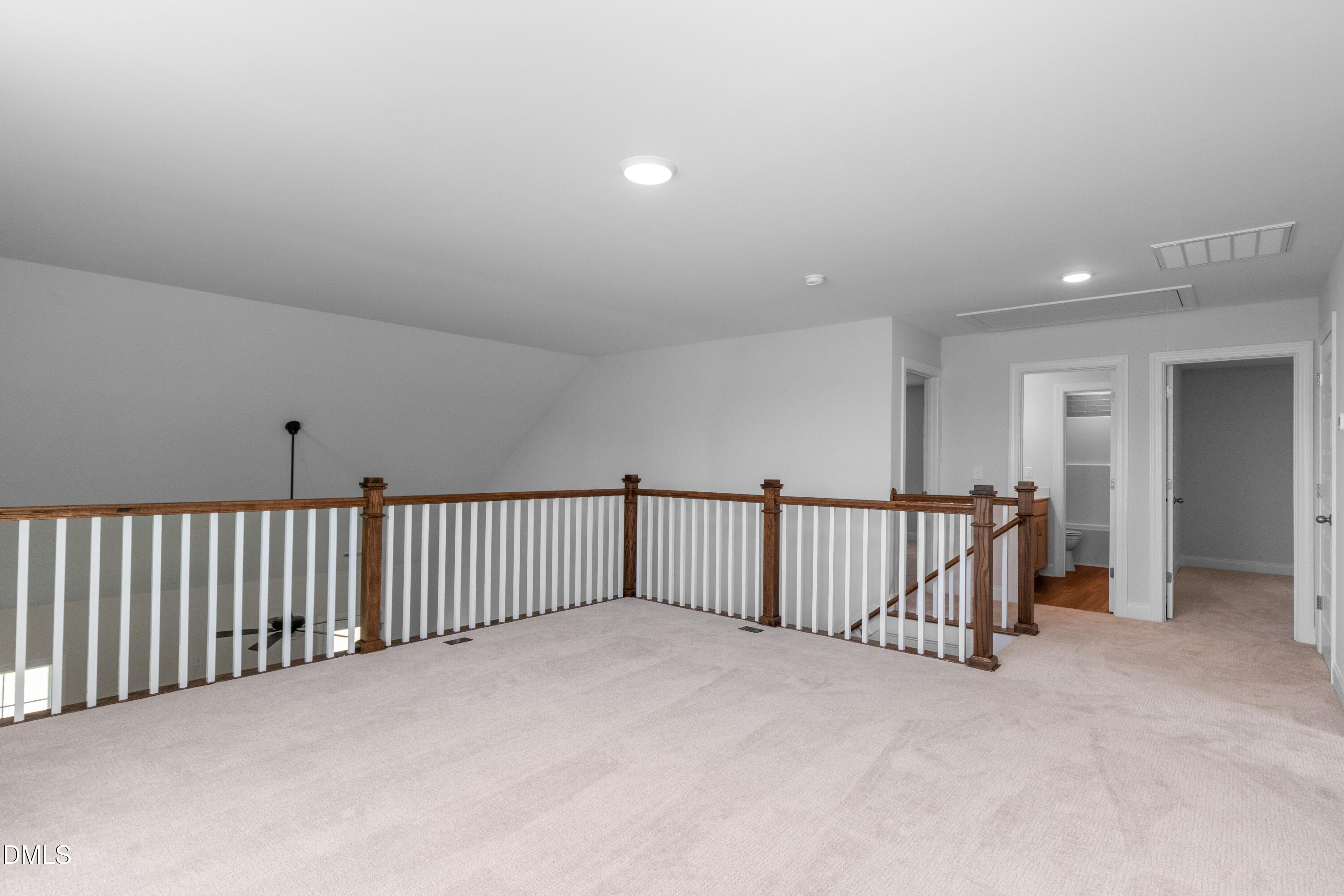 204 N Rabbit Run Drive Property Photo 25