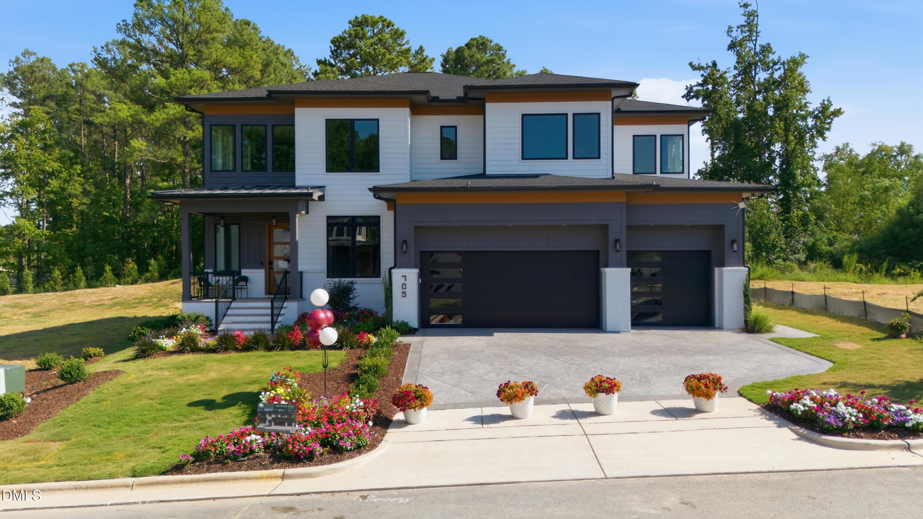 705 Ahad Court Property Photo 1
