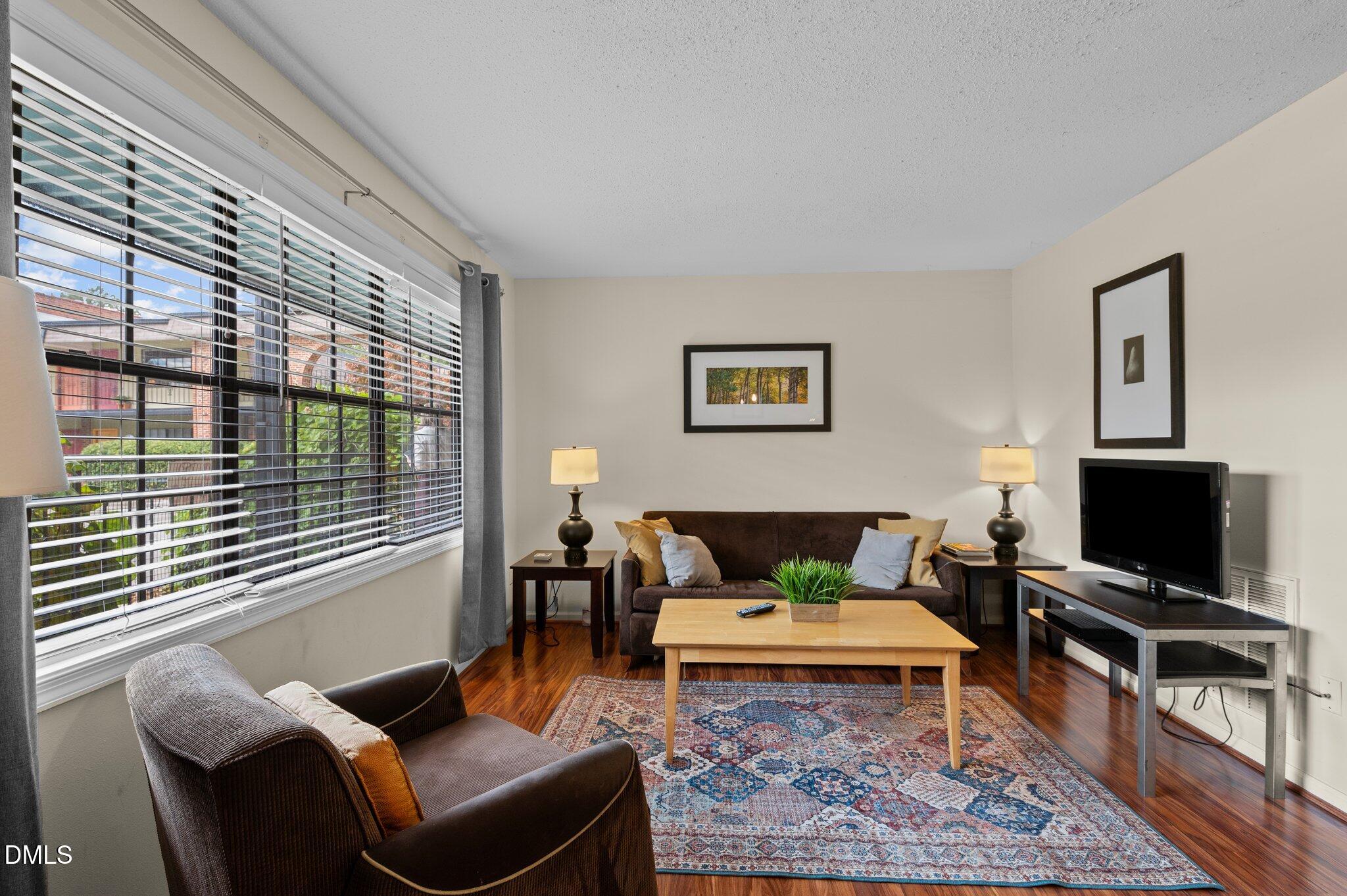 807 W Trinity Avenue Apt 153 Property Photo 3