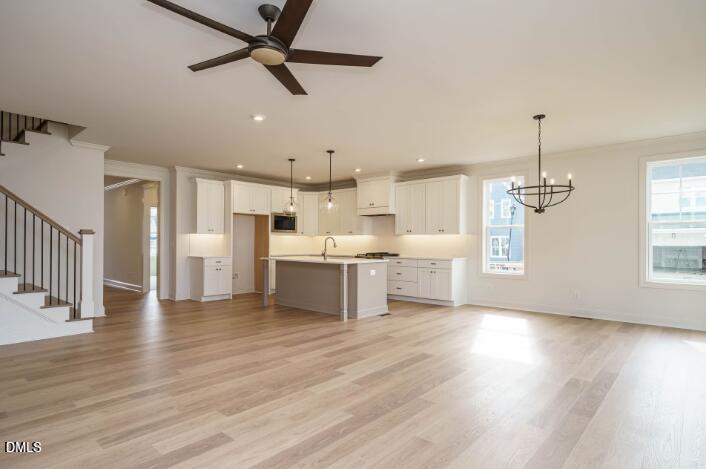 749 W Holly Springs Road Property Photo 20