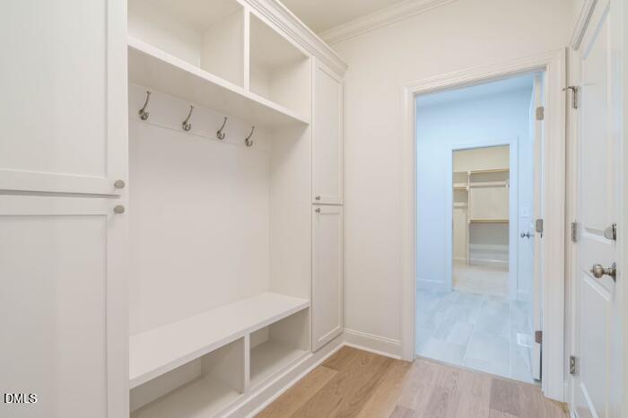 749 W Holly Springs Road Property Photo 35