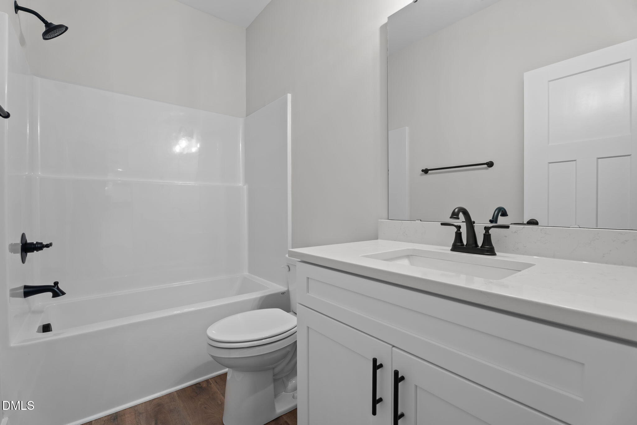 7507 Squirrel Den Road Property Photo 28
