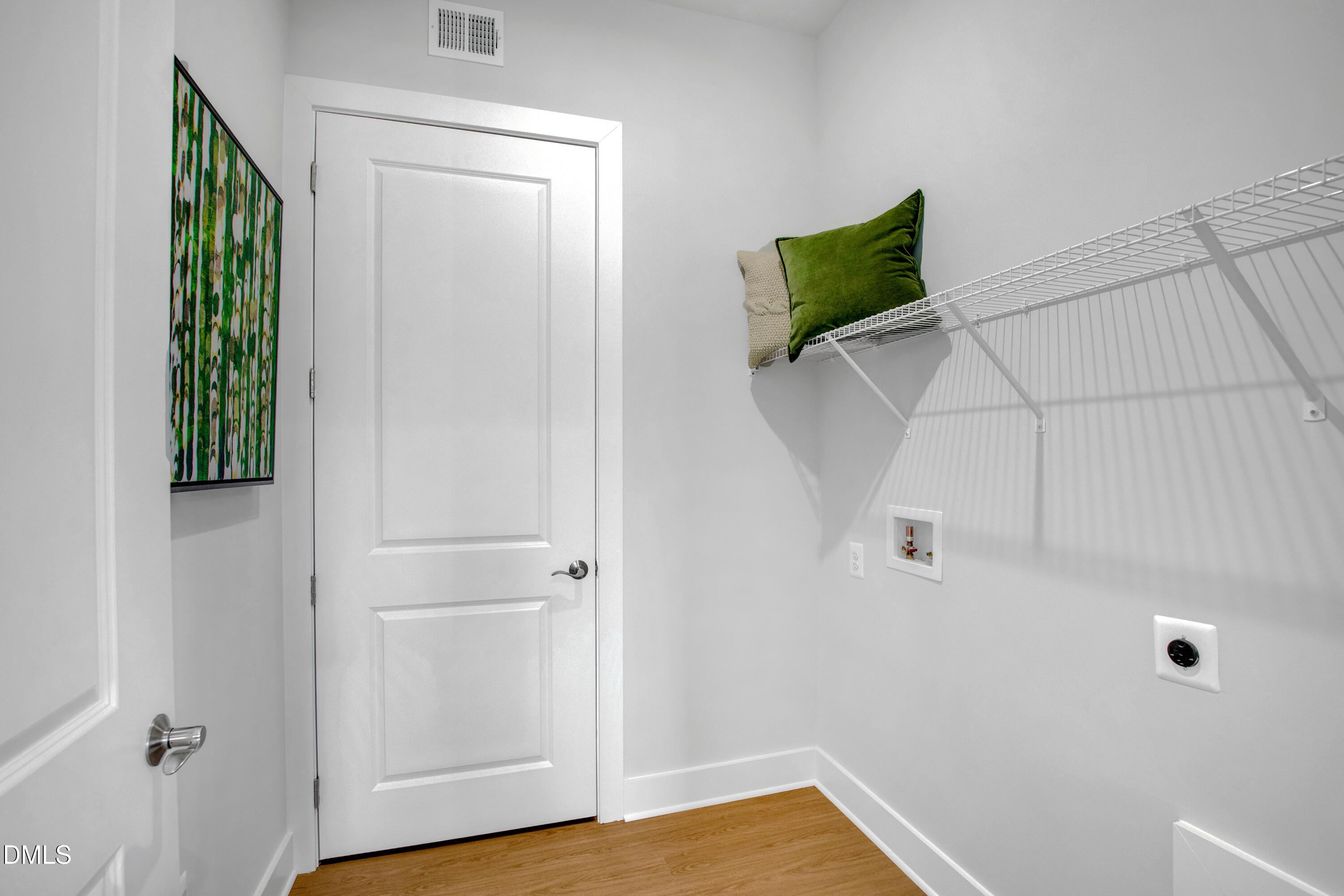 2119 Barrier Ridge Way Property Photo 6