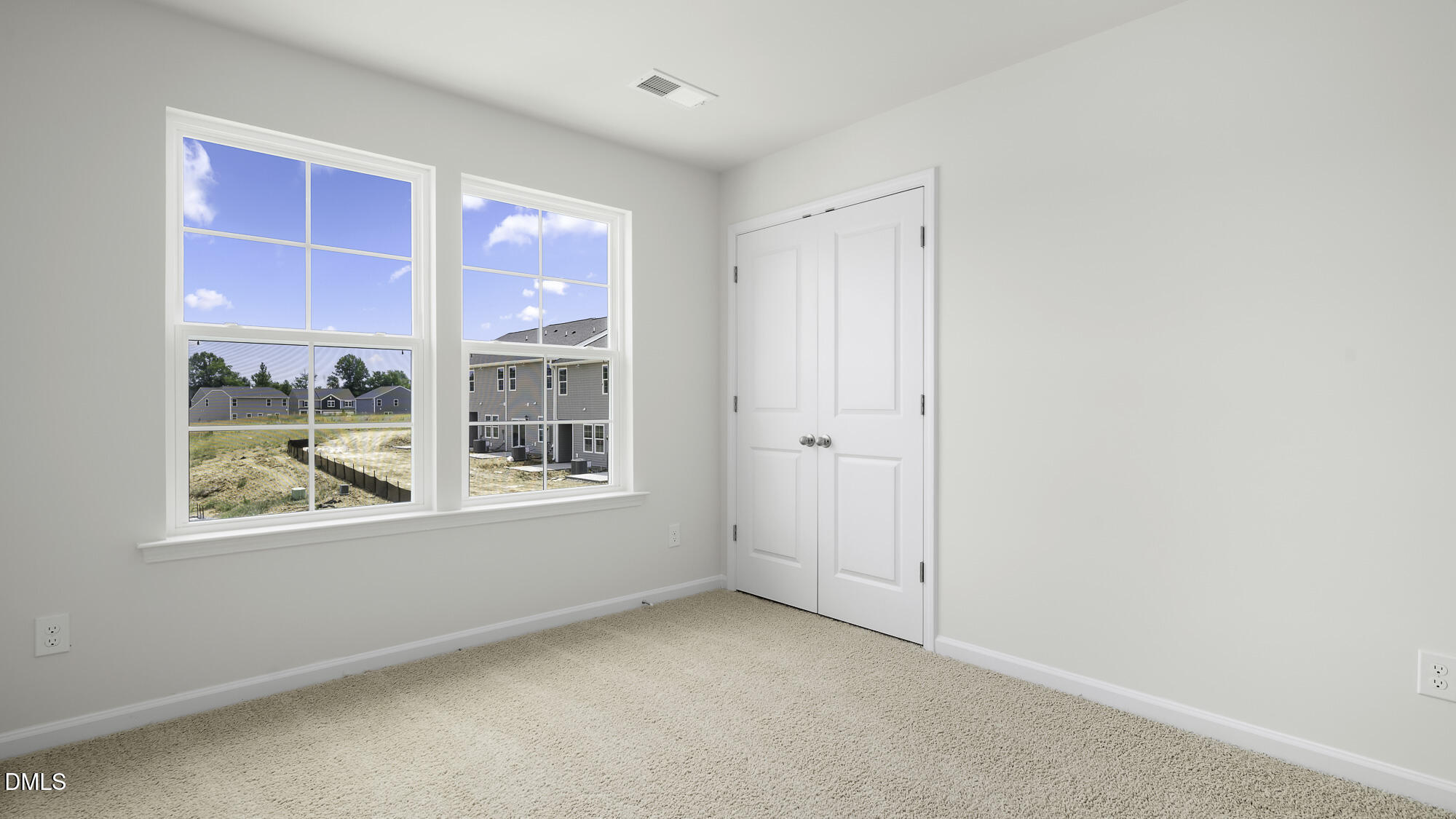 411 Kinneries Drive Property Photo 6