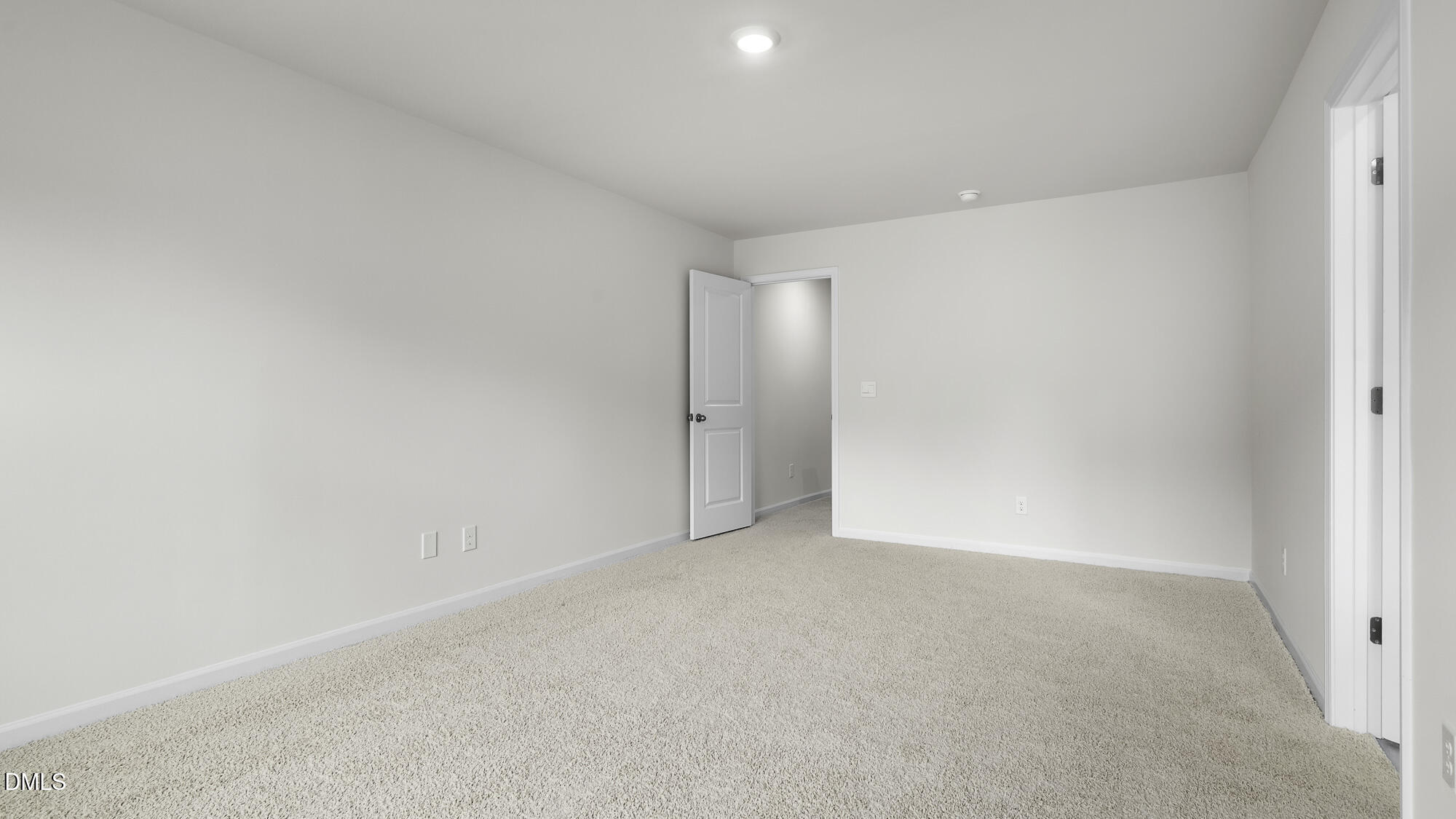 411 Kinneries Drive Property Photo 20
